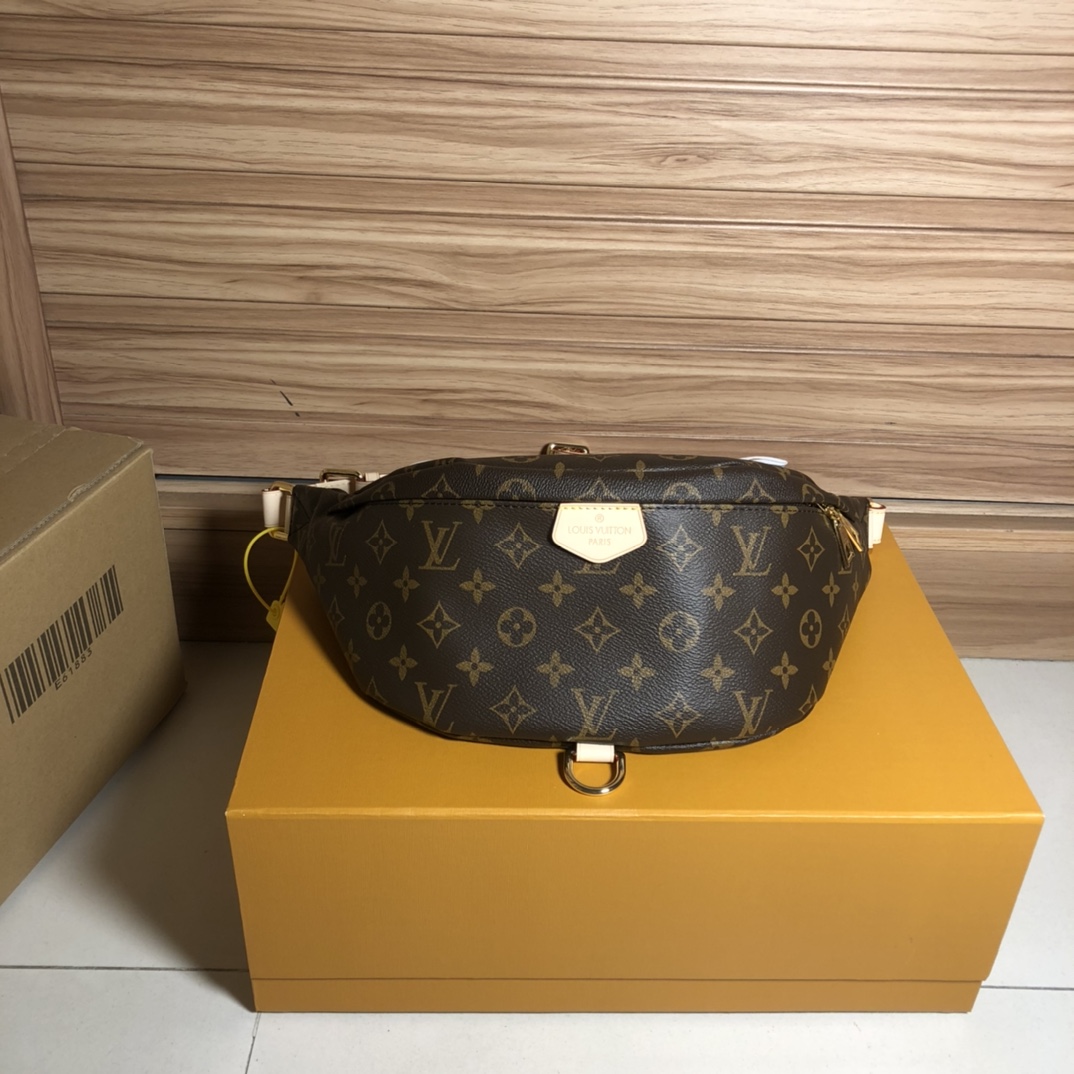 Louis Vuitton LV Bumbag Belt Bags & Fanny Packs Gold Monogram Canvas Cotton Cowhide Fashion Casual