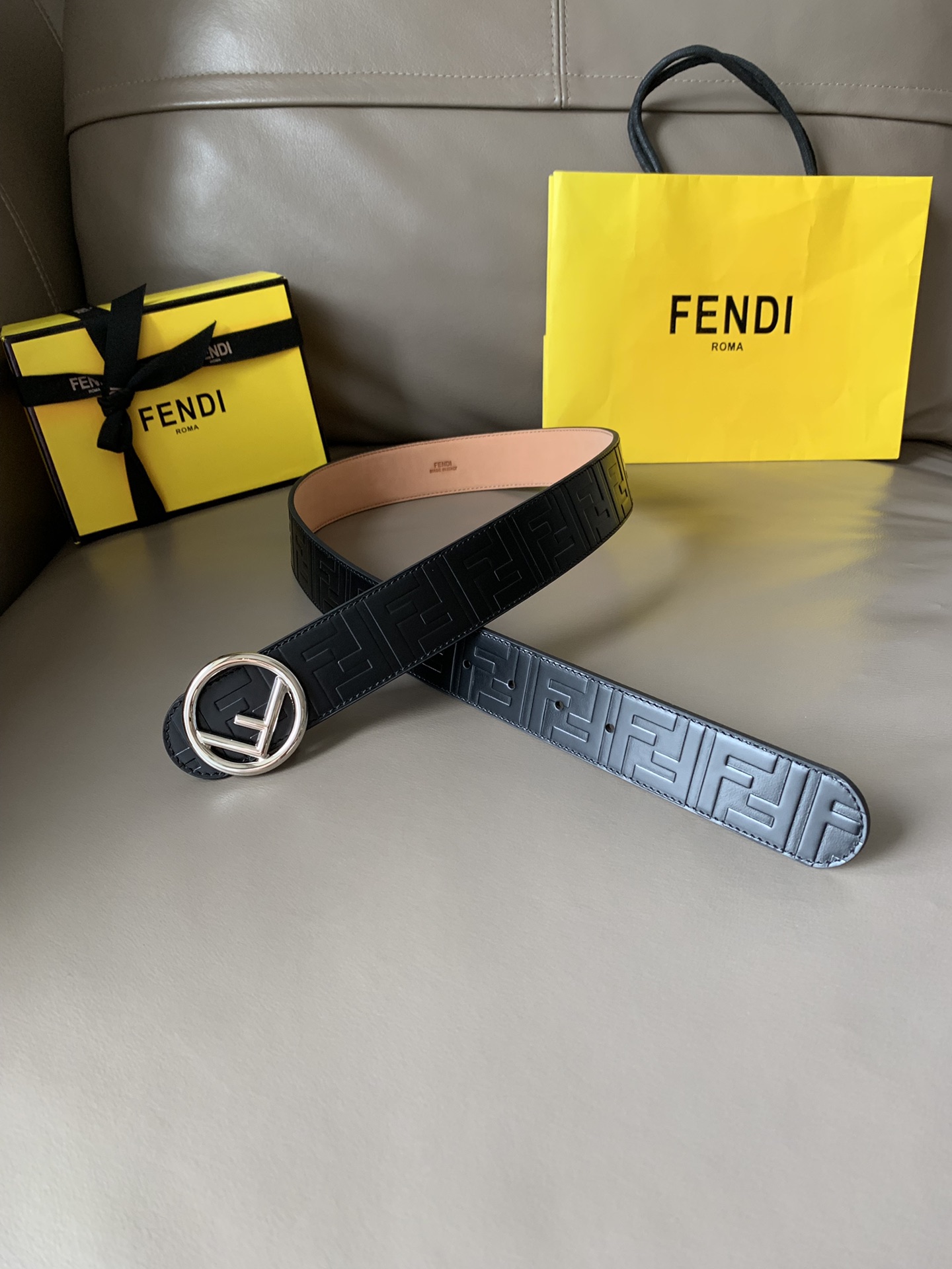 FENDI芬迪专柜同款高端休闲腰带宽