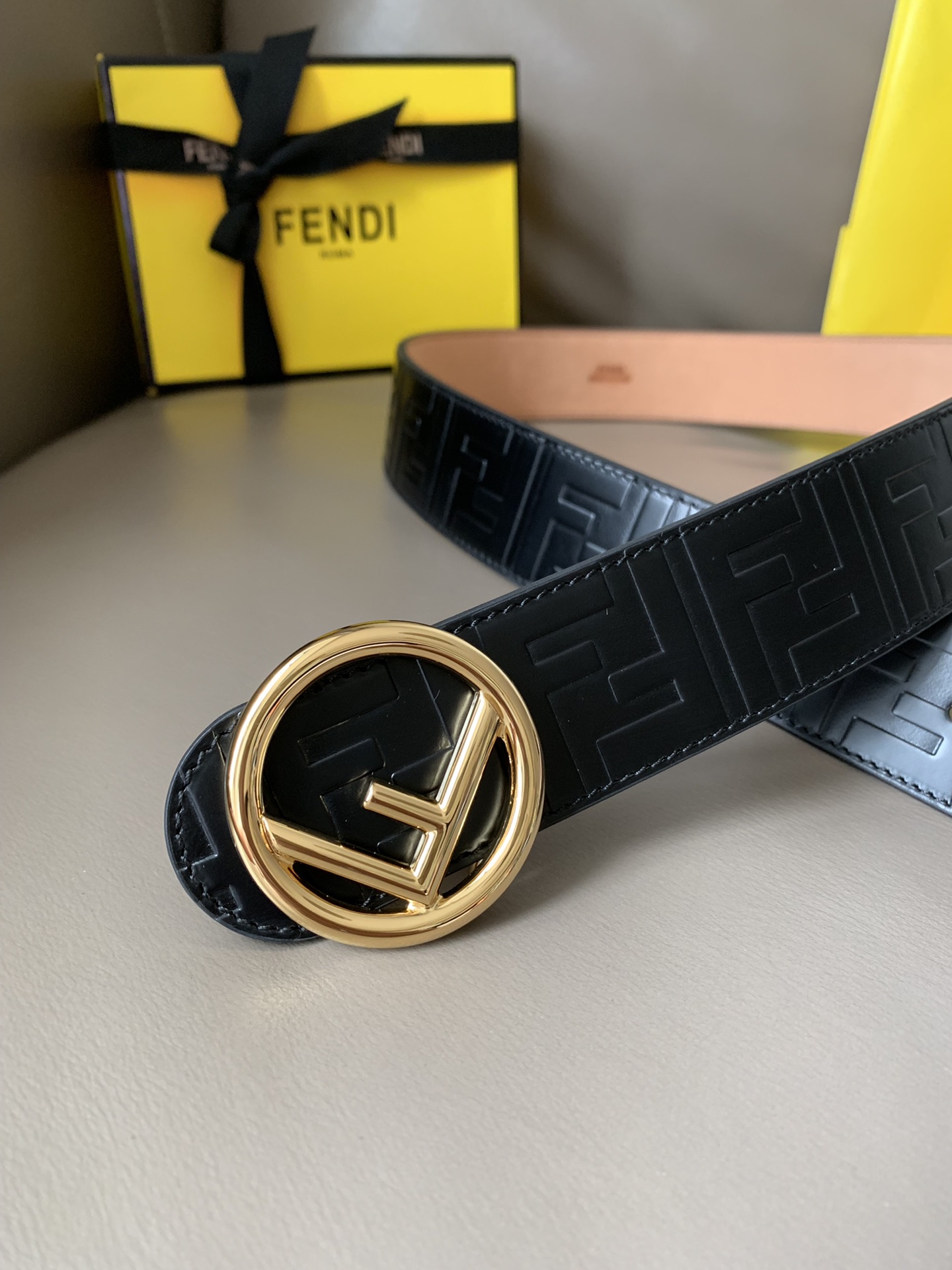FENDI芬迪专柜同款高端休闲腰带宽