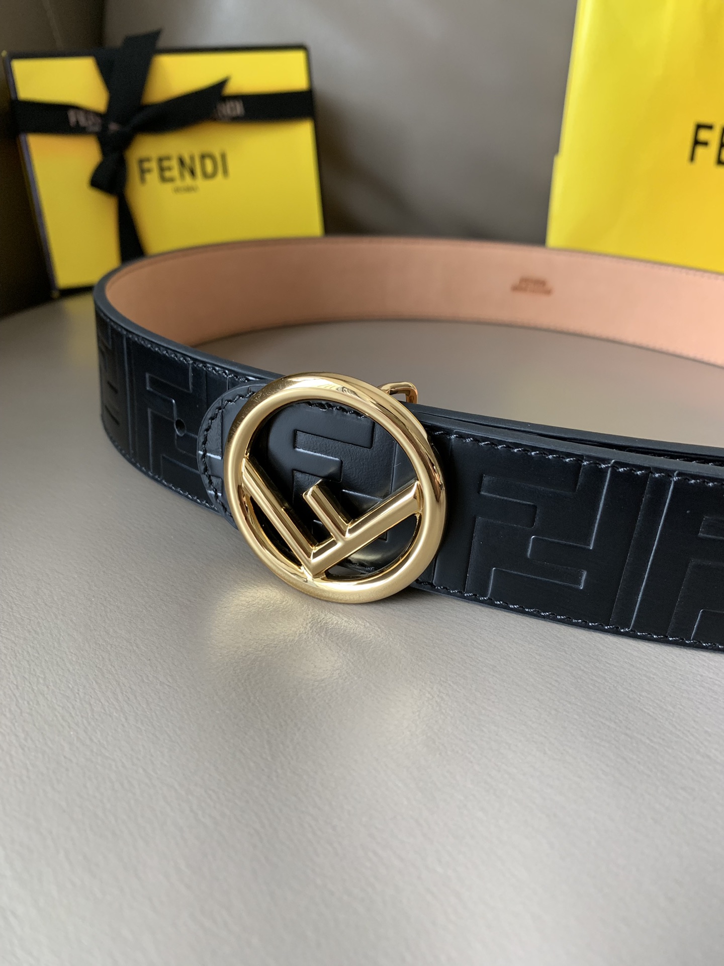 FENDI芬迪专柜同款高端休闲腰带宽
