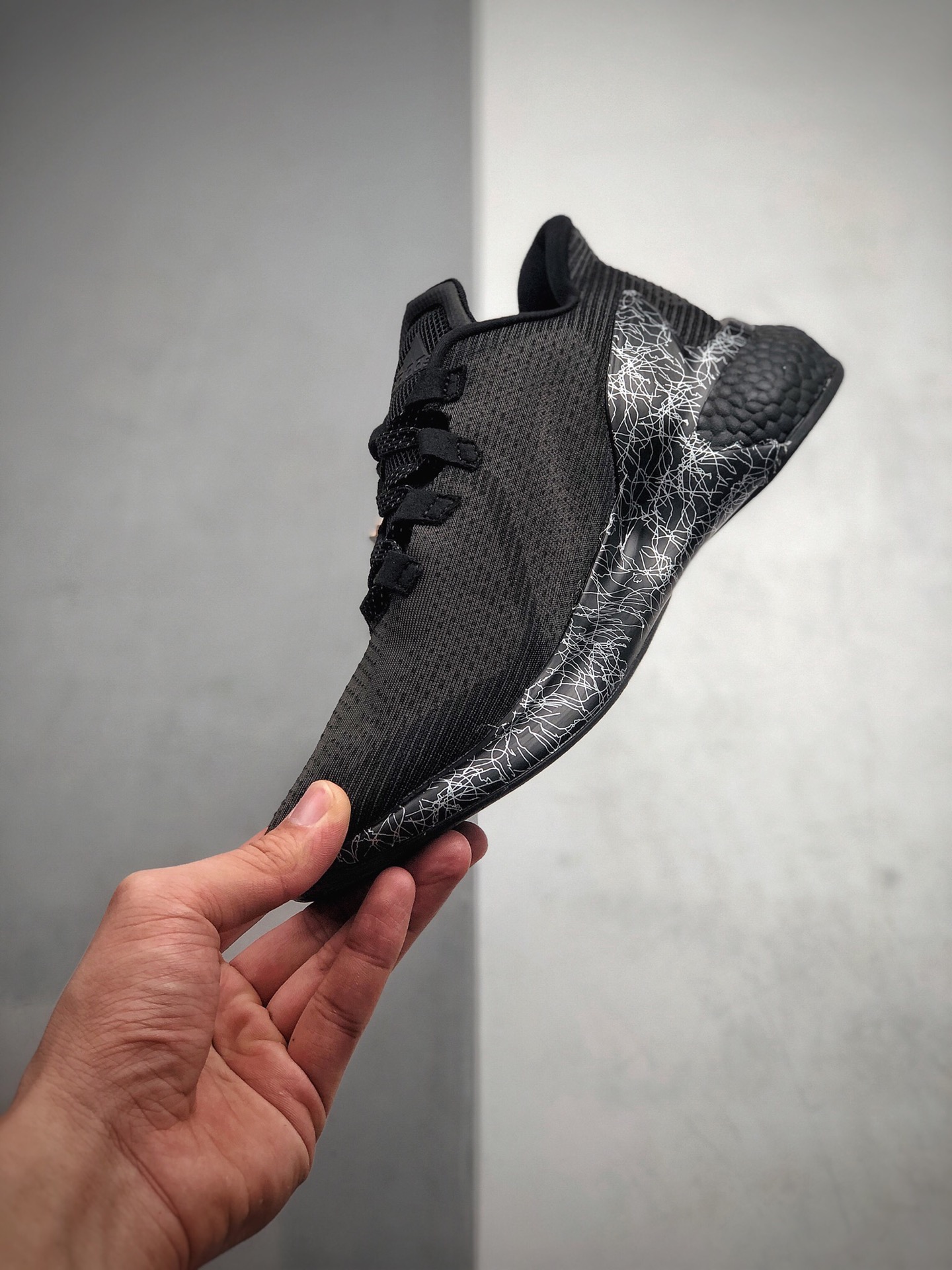 180  阿迪达斯 Adidas Alphaboost System M 针织鞋面