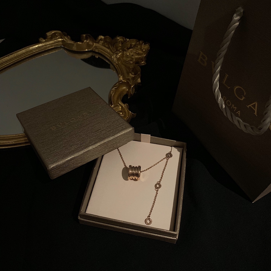 Bulgari-motif necklace - Comprehensive 3