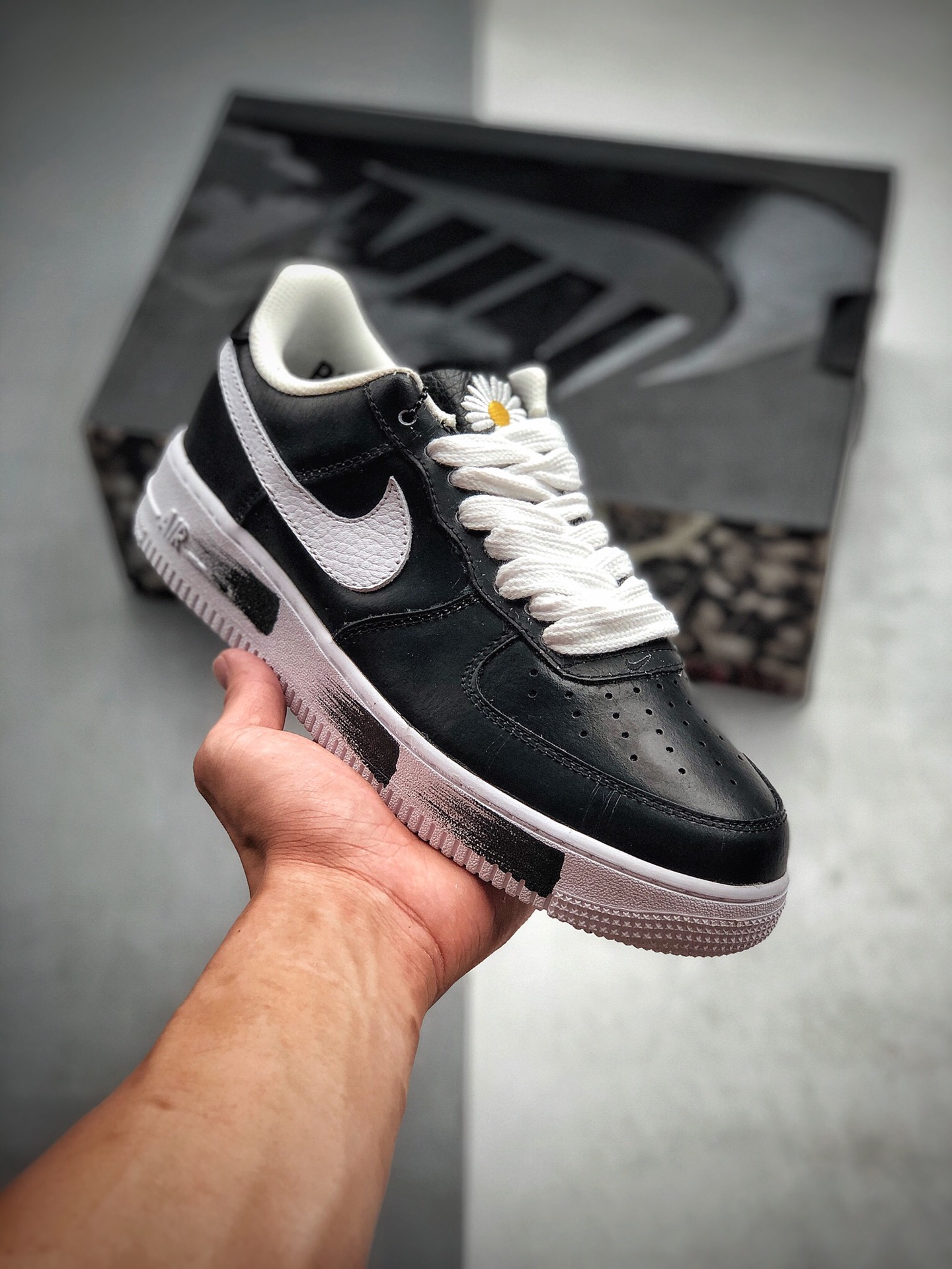 180 PEACEMINUSONE X Nike AirForce 1 PMO Para-Noise 涂鸦小雏菊权志龙 AQ3692-001