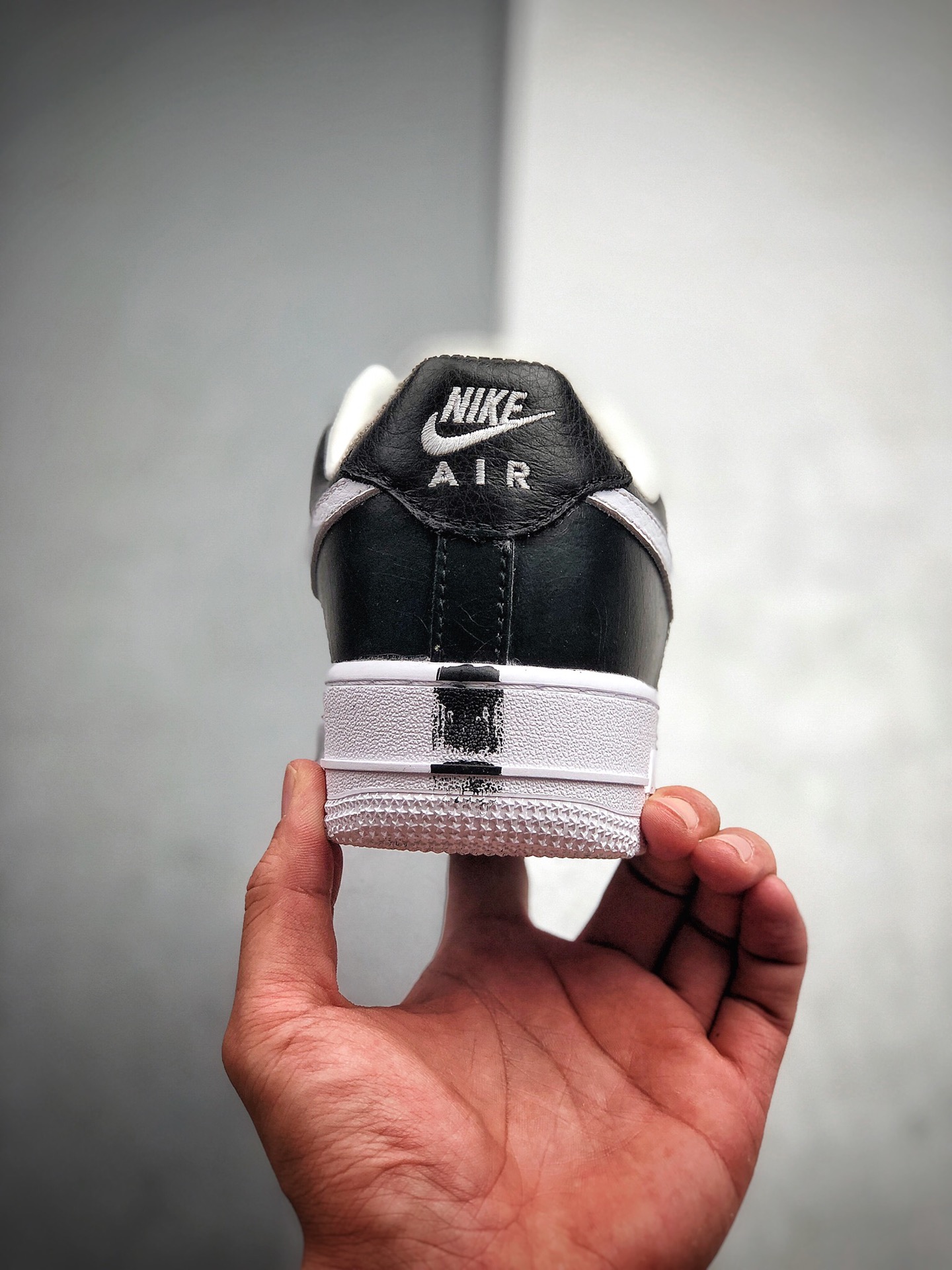 180 PEACEMINUSONE X Nike AirForce 1 PMO Para-Noise 涂鸦小雏菊权志龙 AQ3692-001