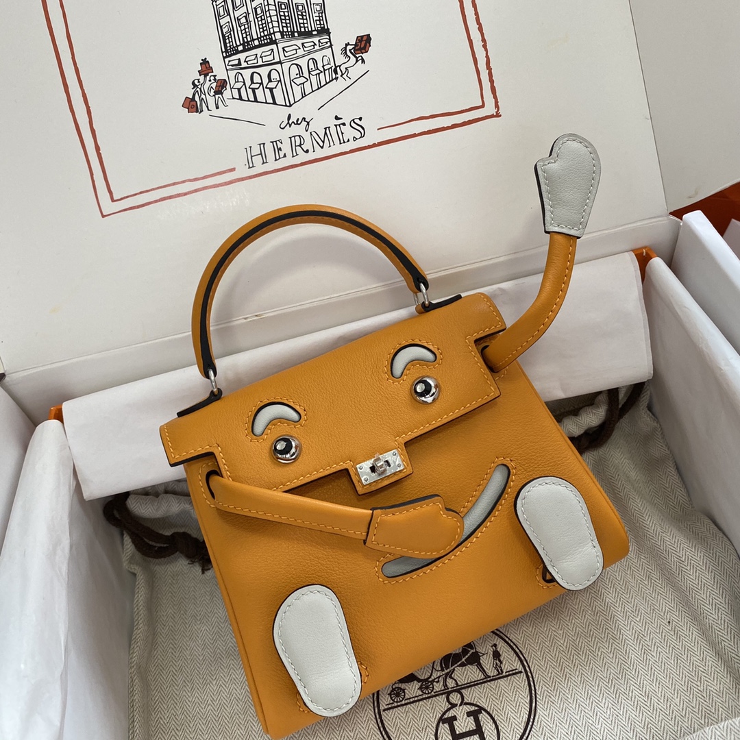 NO:699829,Mustard yellow/pearl gray silver buckle, full hand details, real shot;,Hermes,hermes,Hermes,19860909芥末黄/珍珠灰 银扣 全手细节 实拍；,爱马仕,hermes,Hermes,,Bag