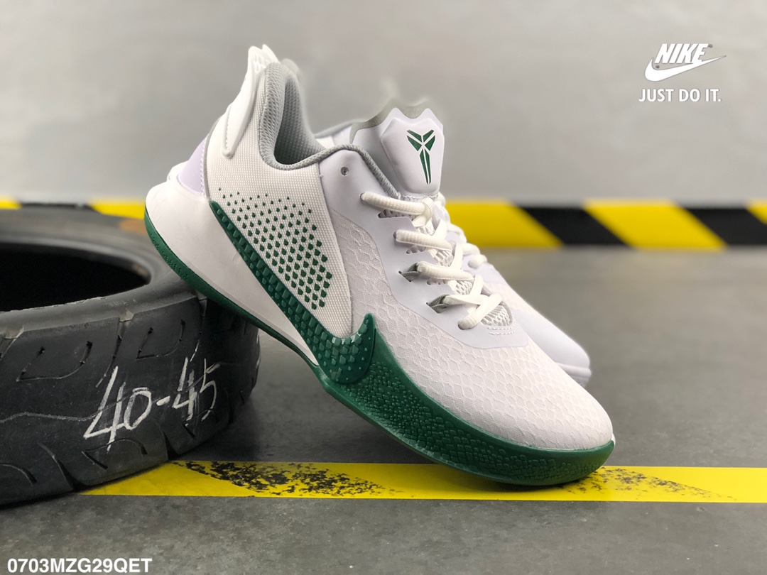 135 耐克 nike mamba focus ep科比曼巴精