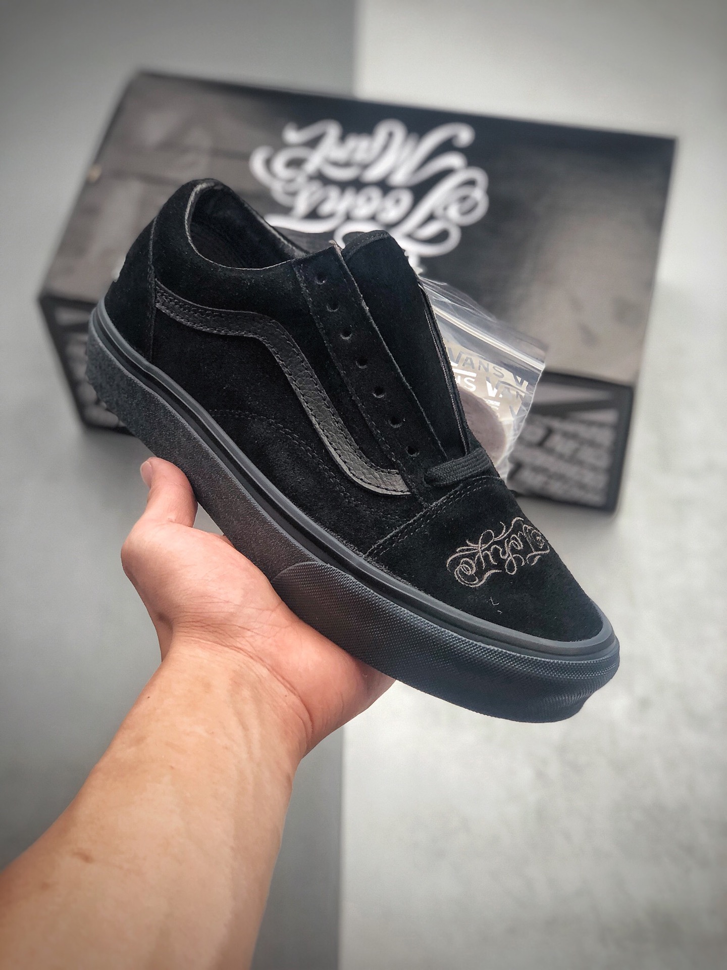 160  Vans x Uncle Toons Mart by NEIGHBORHOOD 联名系列