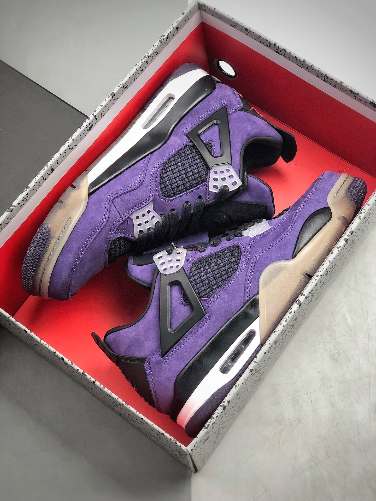 390 Travis Scott x Air Jordan 4 “PURPLE”联名紫麂皮 308497-510