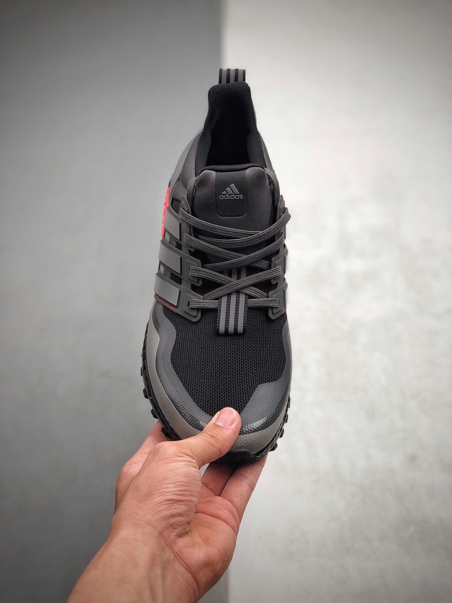 200  阿迪达斯 Adidas Ultra Boost All Terrain UB超弹力爆米花中底休闲跑步鞋