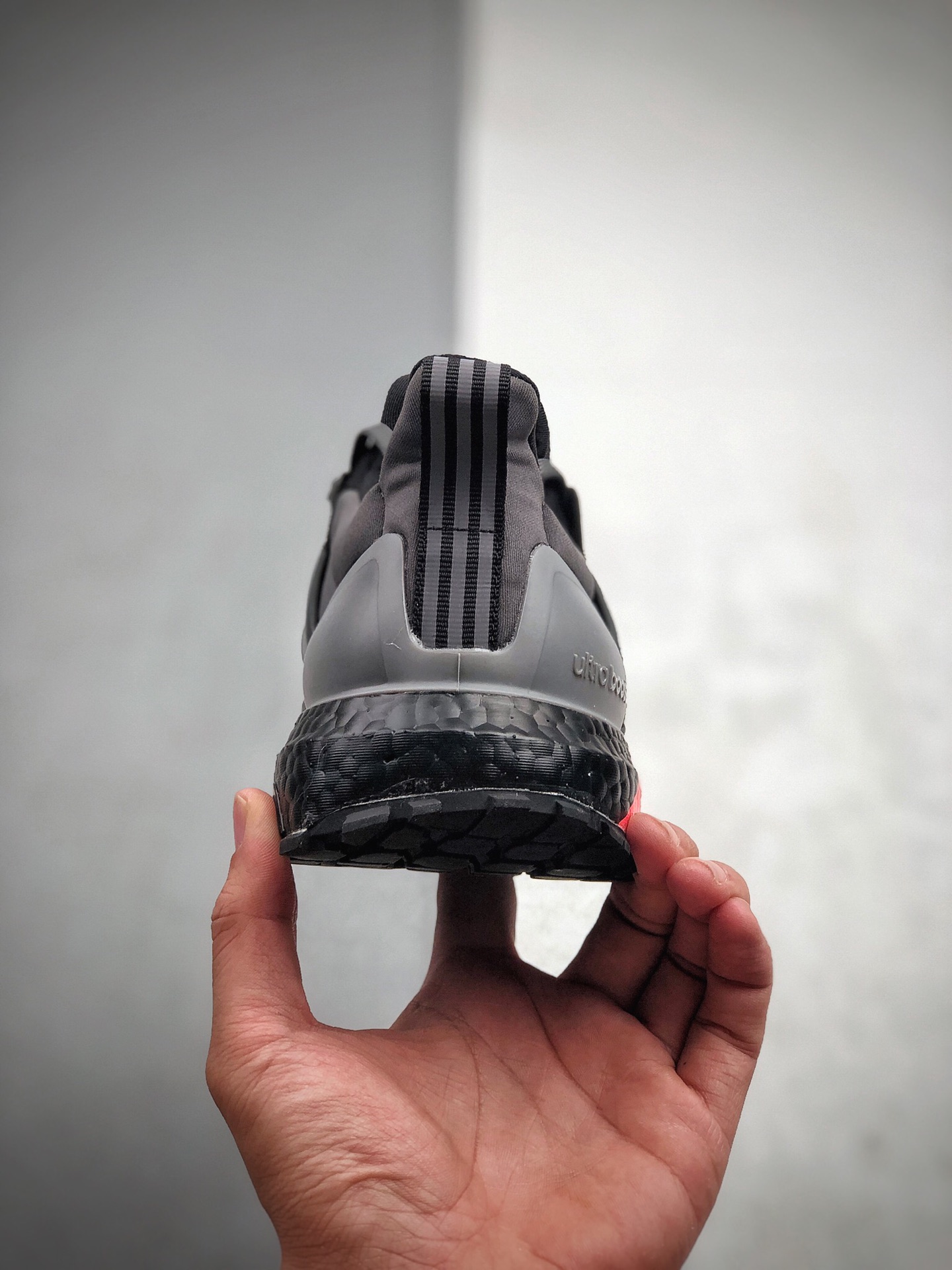 200  阿迪达斯 Adidas Ultra Boost All Terrain UB超弹力爆米花中底休闲跑步鞋