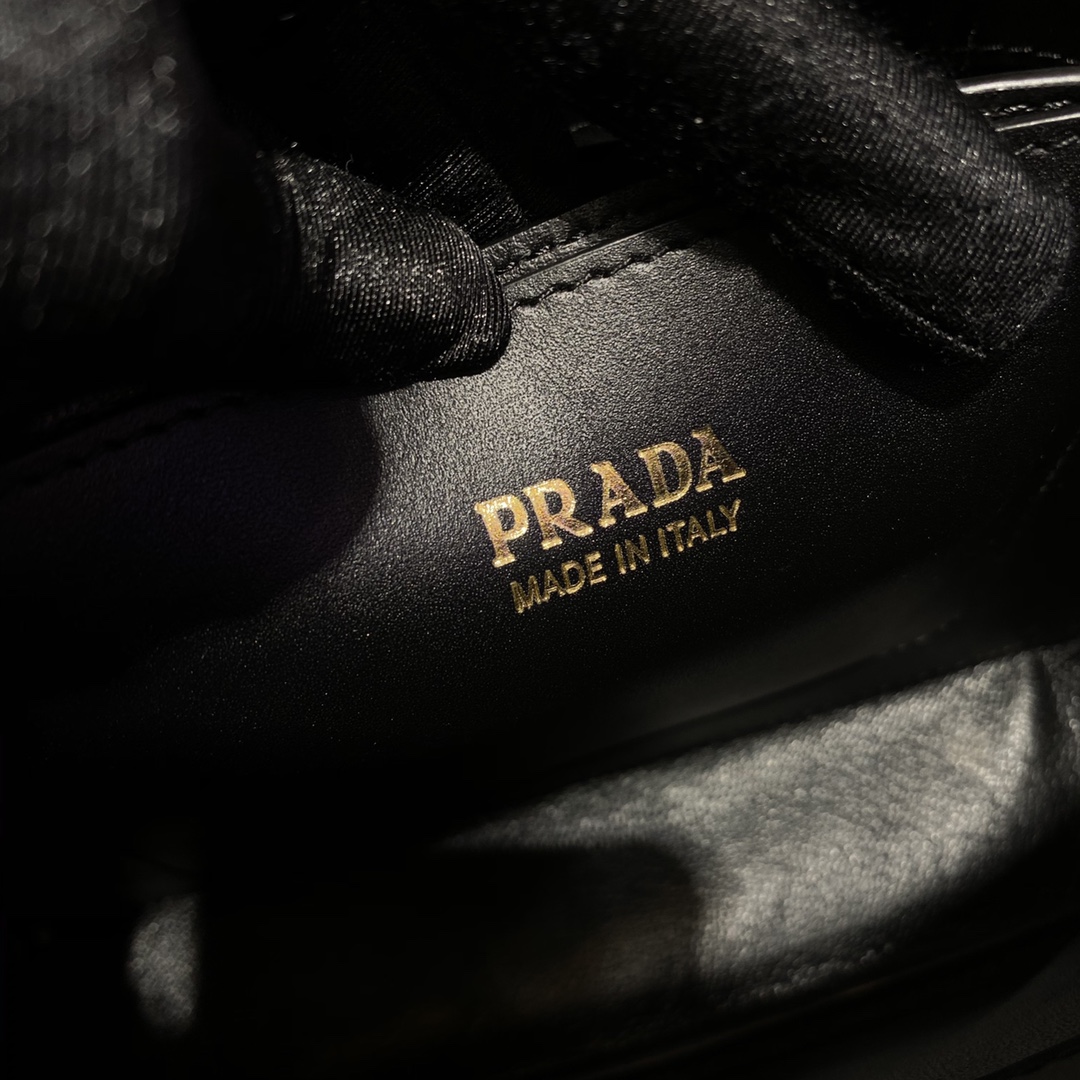 米兰国际-Prada Mini Matinee bag 1BA286黑色