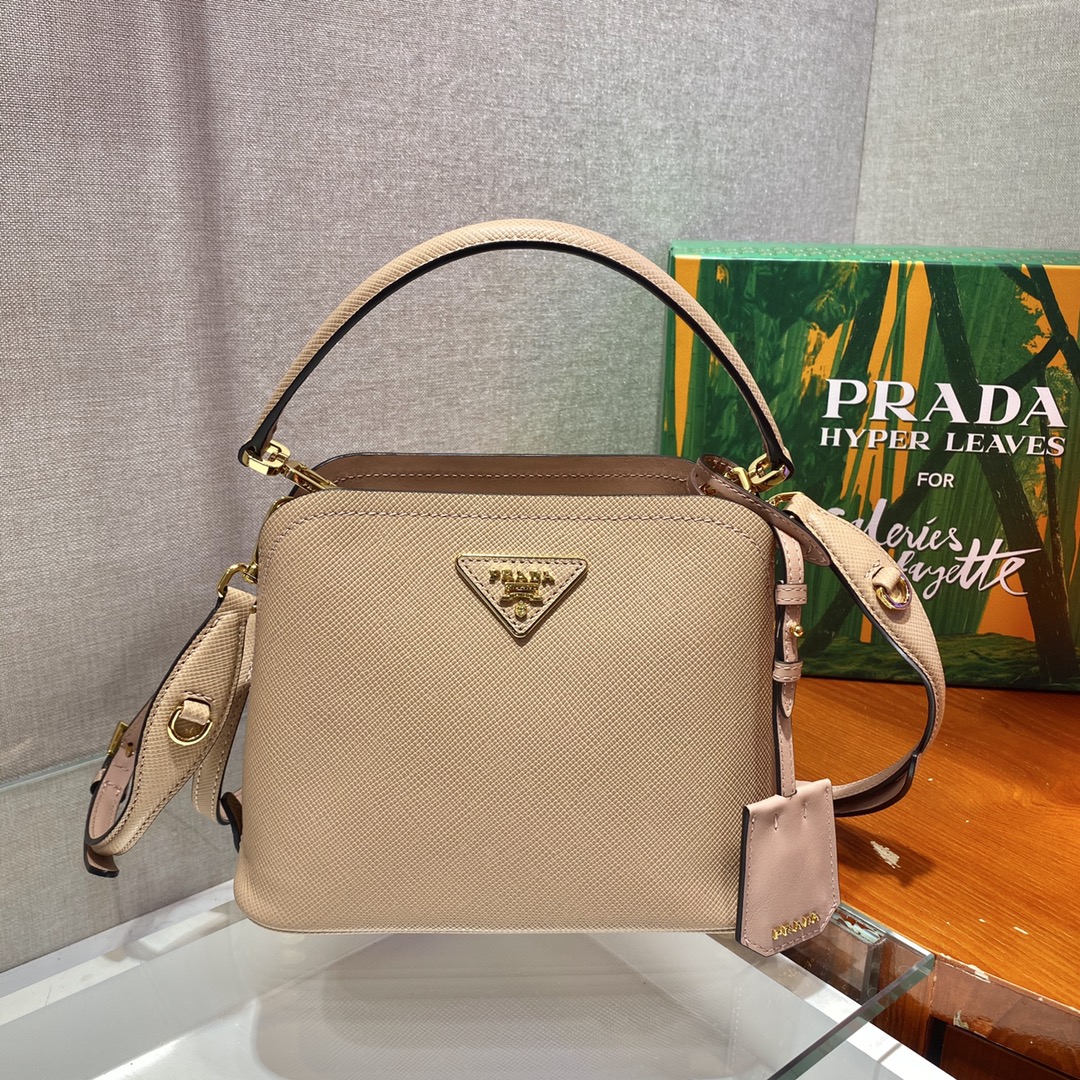 米兰国际-Prada Mini Matinee bag 1BA286杏色
