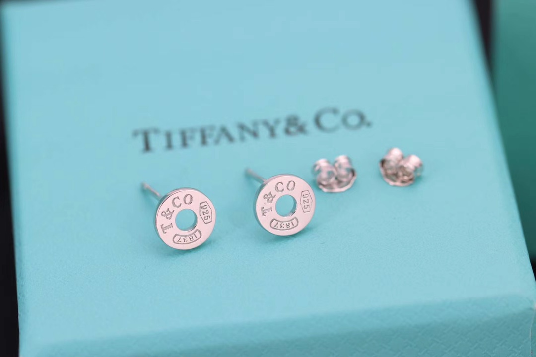 Tiffany & Co. Tiff 蒂*尼 1837圈形耳钉