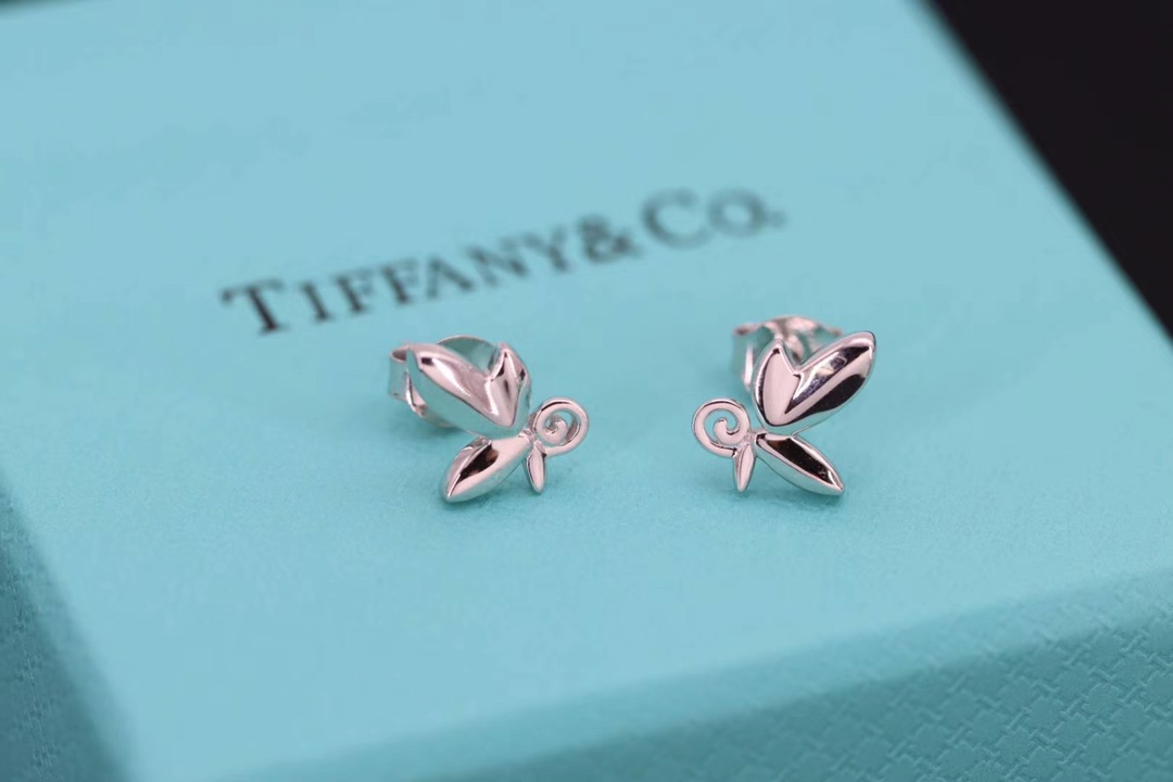 Tiffany & Co. 蒂芙尼 不规则蝴蝶耳钉 更新