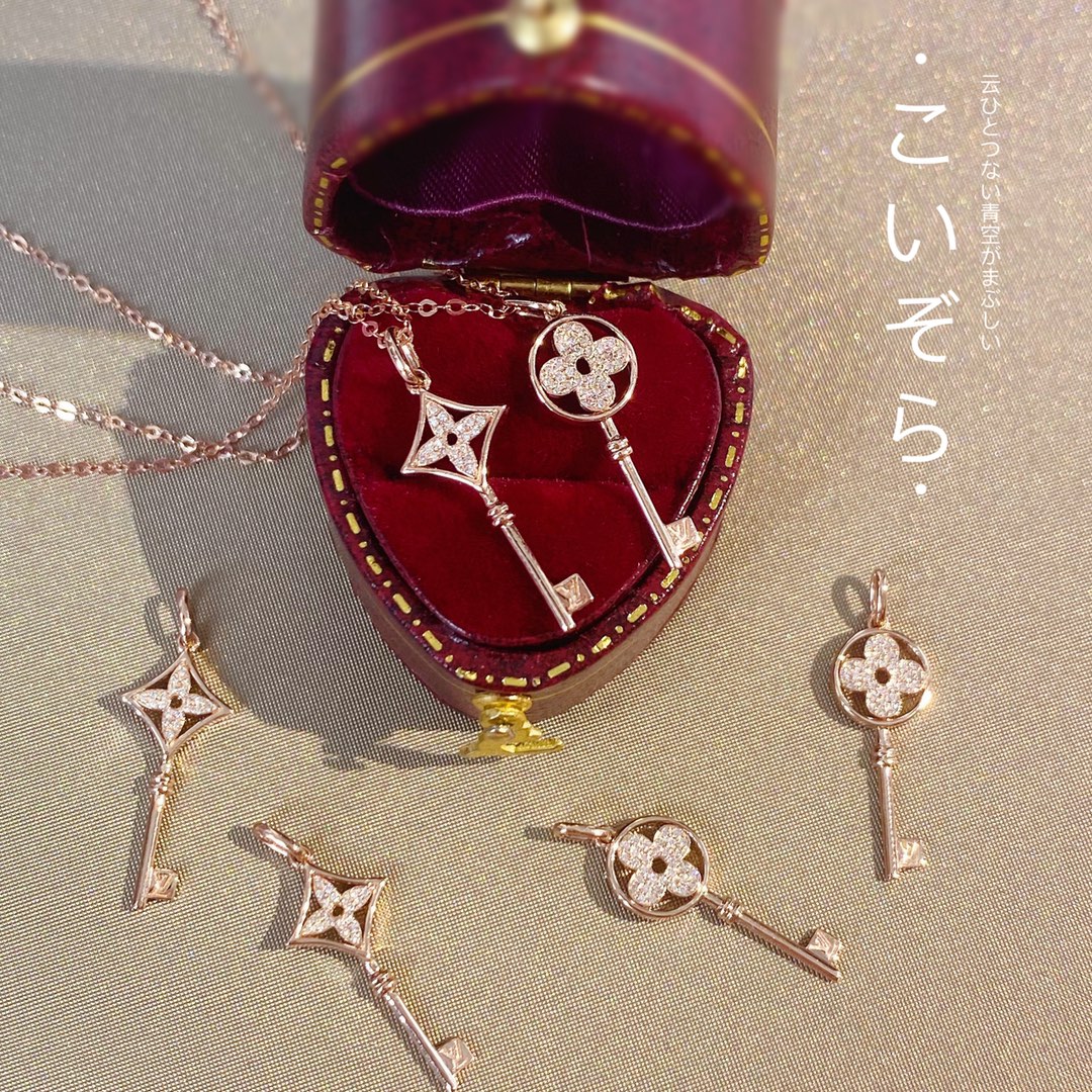 Louis Vuitton Jewelry Necklaces & Pendants Fashion