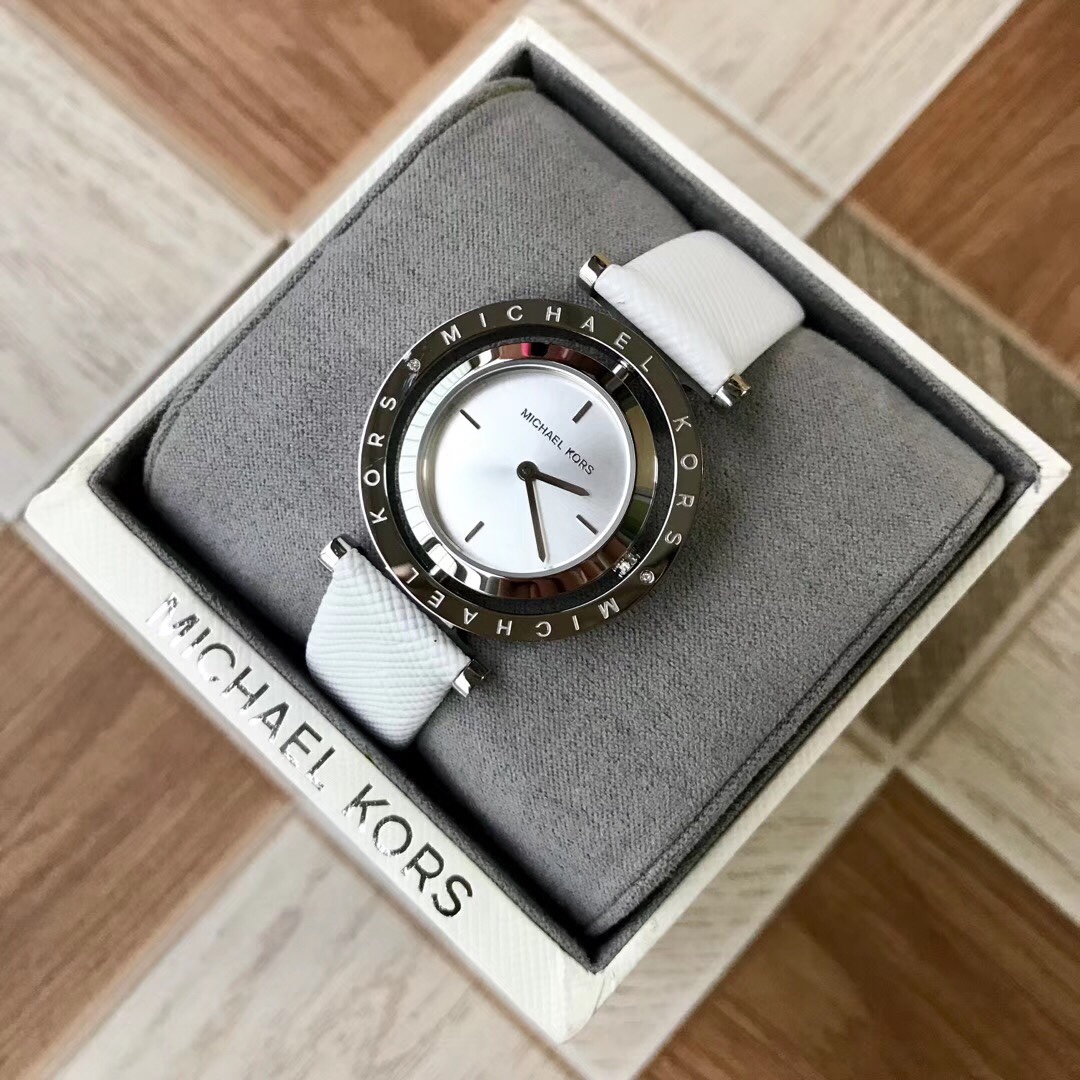 Часы Michael Kors