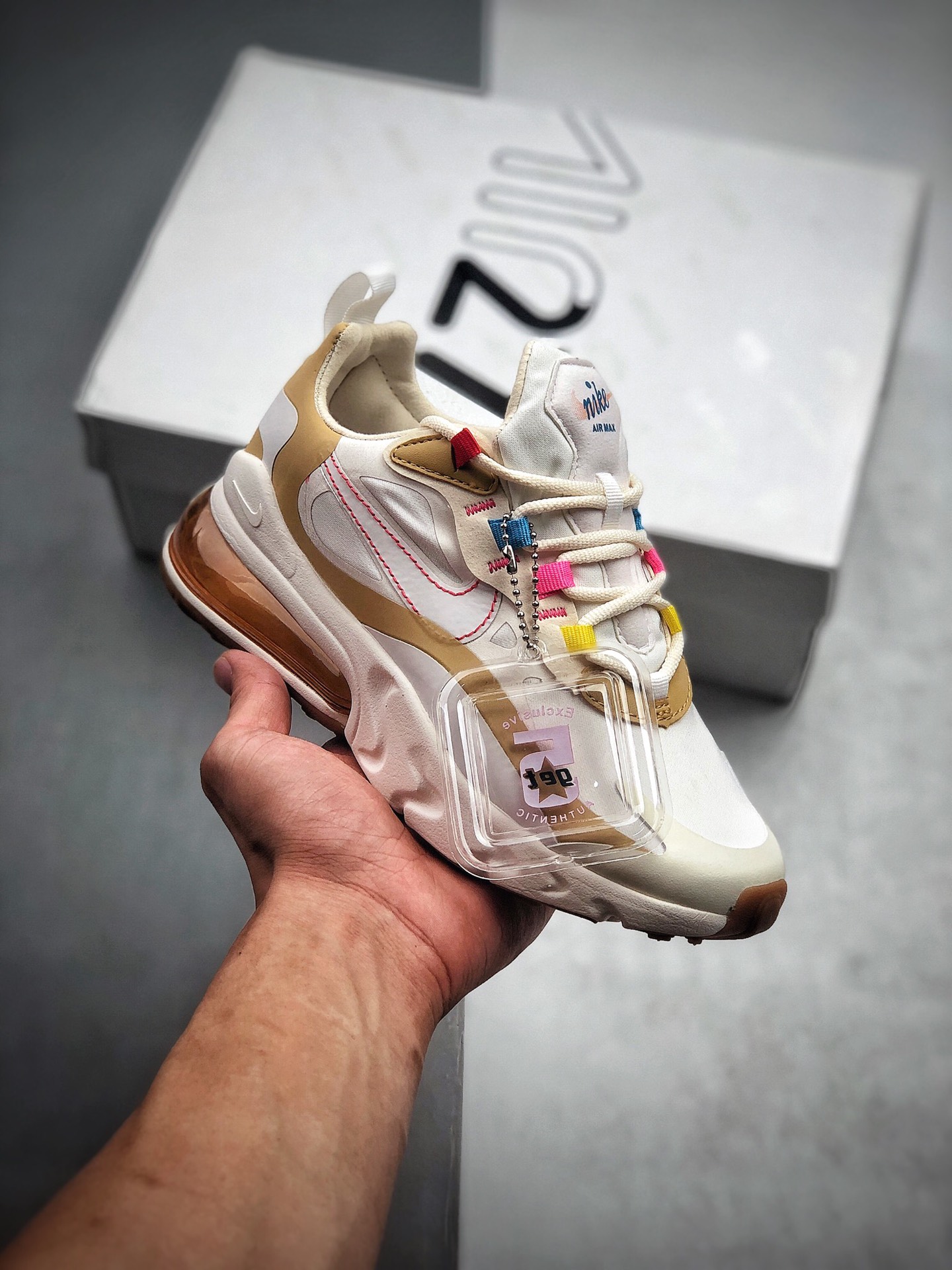 180  耐克 Nike React Air Max 270 React LA Edition 白咖 高桥盾网纱系列机能半气垫跑步鞋CQ0208-101