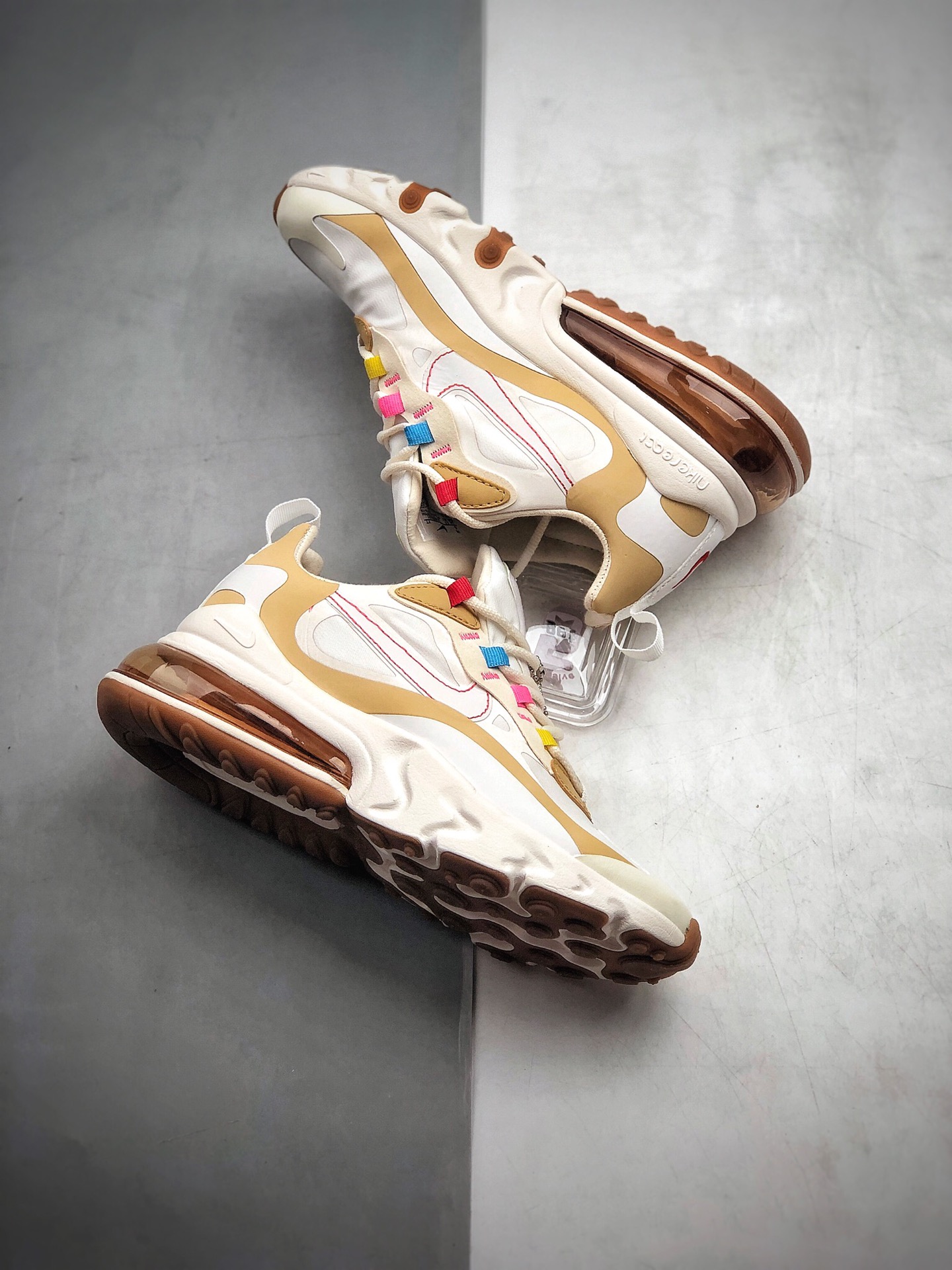 180  耐克 Nike React Air Max 270 React LA Edition 白咖 高桥盾网纱系列机能半气垫跑步鞋CQ0208-101