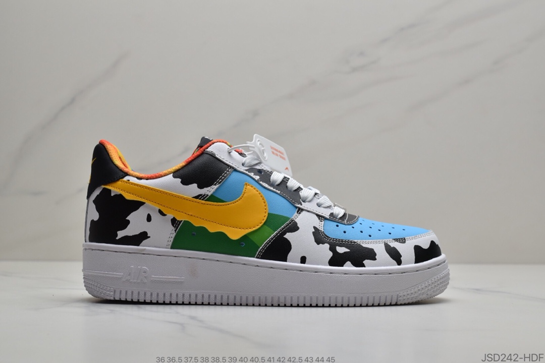 200   Ben & Jerry's x Nike l牛奶冰淇淋拖鞋CU3244-100
