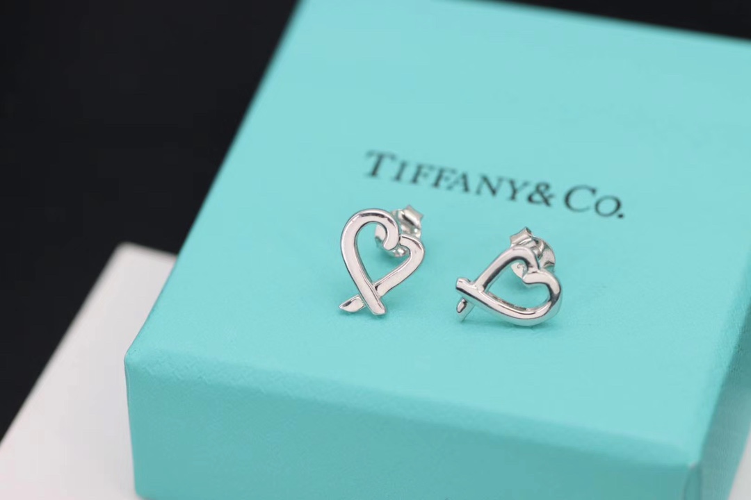 Tiffany & Co. Tiff 蒂*尼 纯银 心形耳钉
