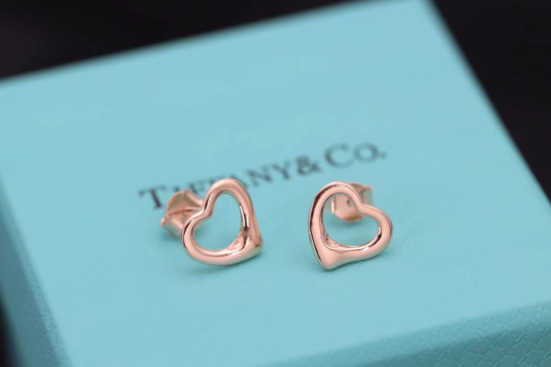 Tiffany & Co. Tiff 蒂*尼 立体爱心耳钉