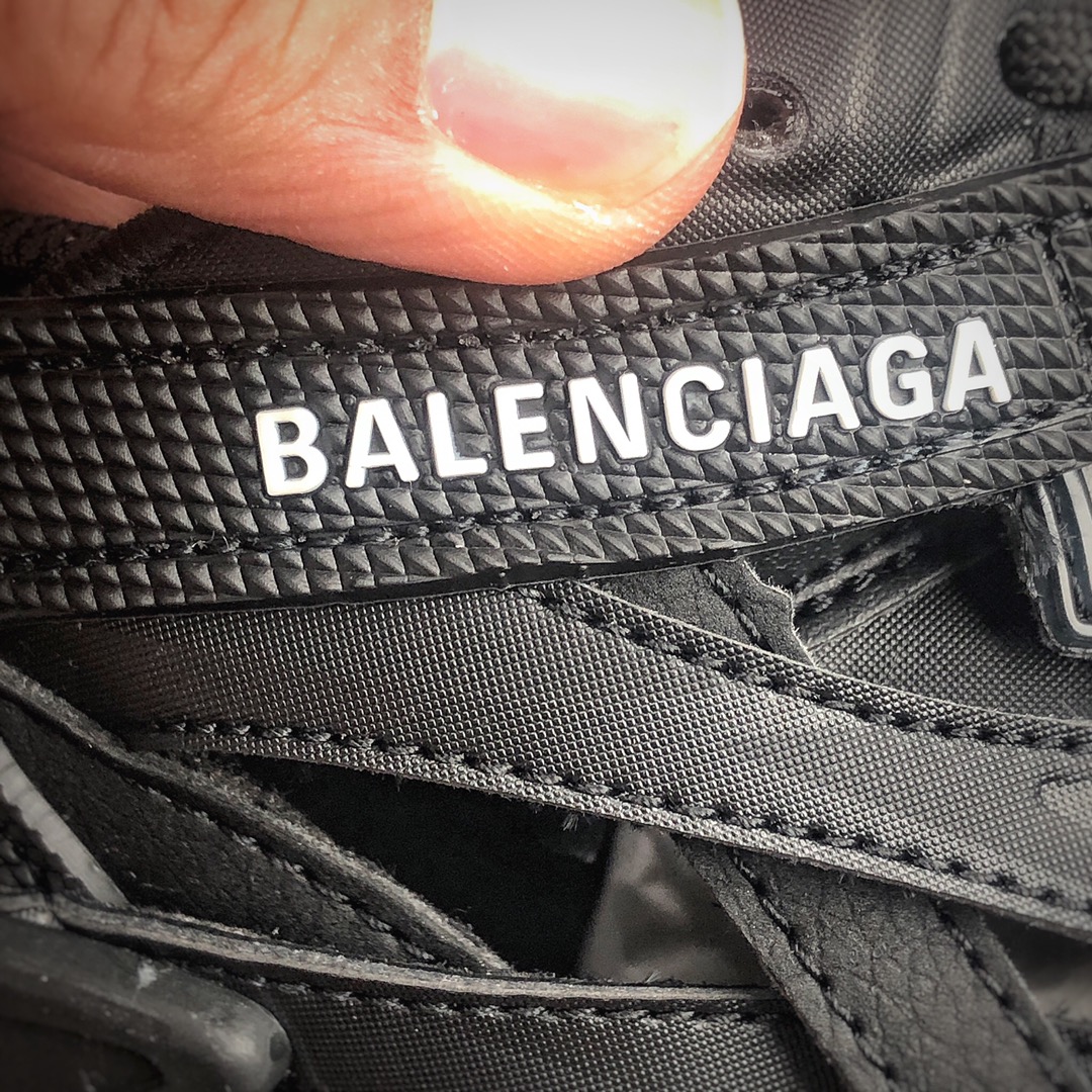 580 巴黎世家4.0新配色出货黑色 巴黎世家4代 Balenciaga Track 4.0 巴黎世家四代