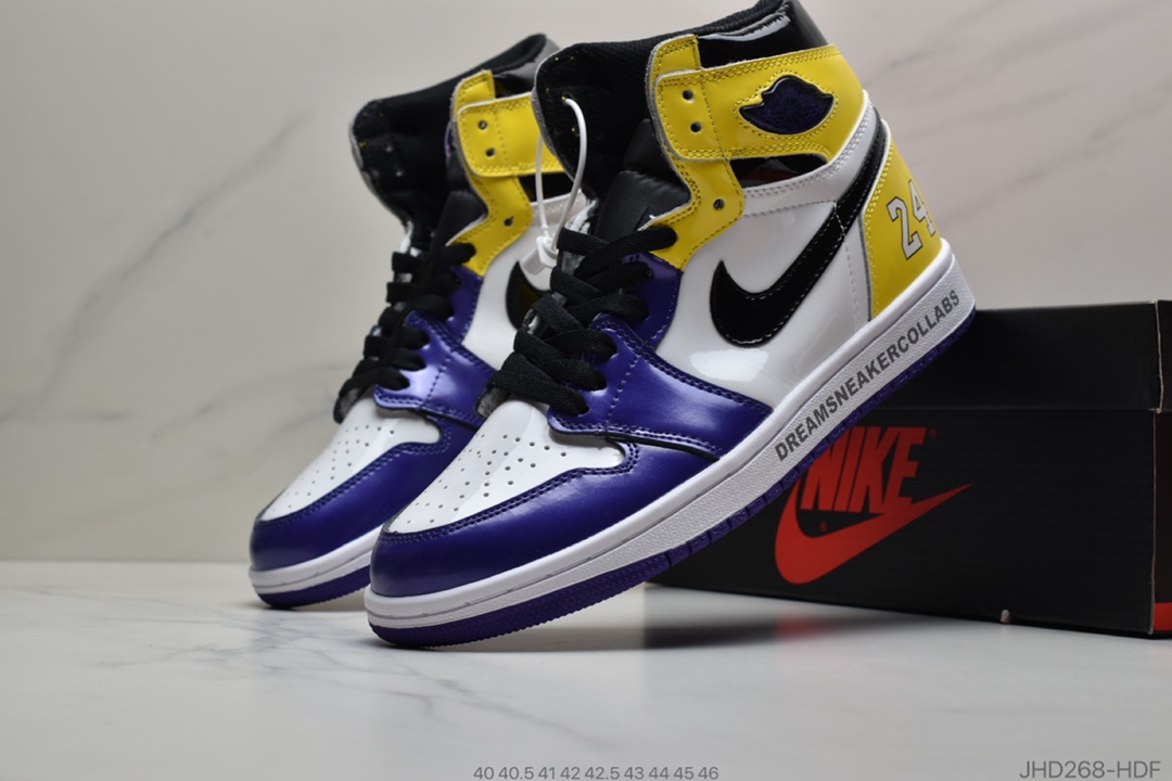 190 Air Jordan 1 “Fearless” 警灯配色设计在鞋身前端使用经典的芝加哥配色CK5666-100