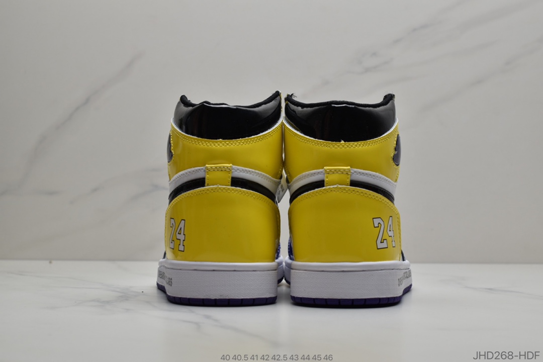 190 Air Jordan 1 “Fearless” 警灯配色设计在鞋身前端使用经典的芝加哥配色CK5666-100
