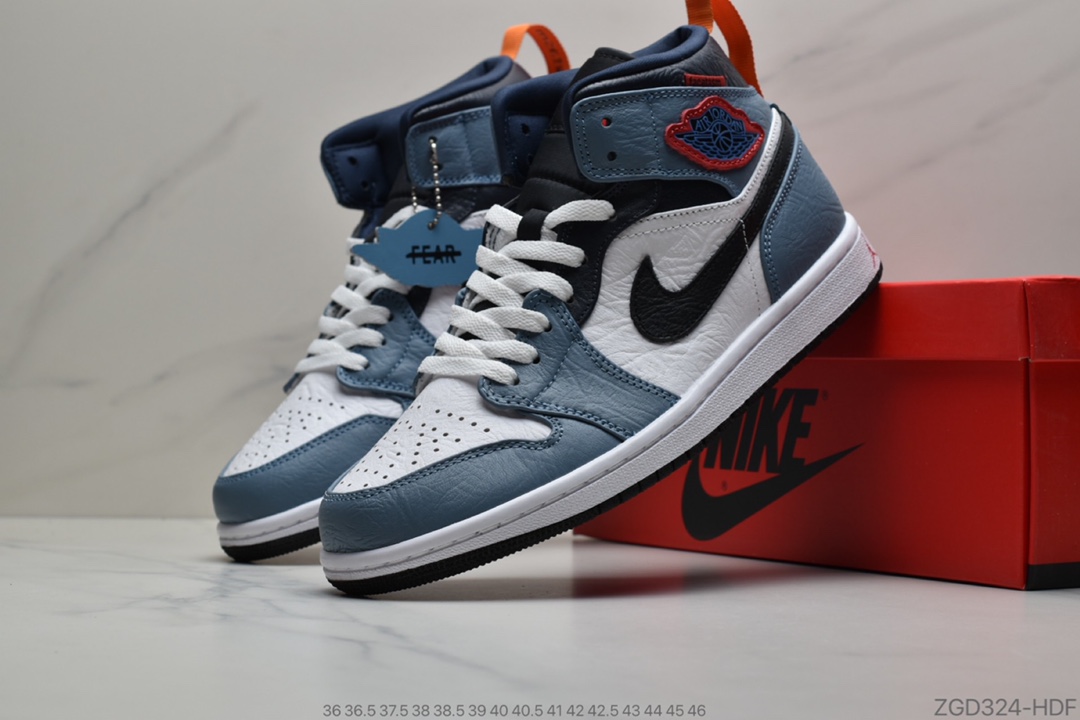 290 公司级  Air Jordan 1 Retro High OG “Pine Green”黑绿脚趾 货号: 555088-302
