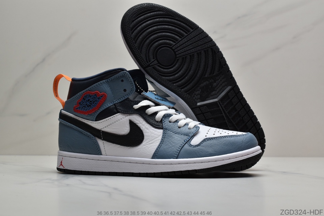 290 公司级  Air Jordan 1 Retro High OG “Pine Green”黑绿脚趾 货号: 555088-302