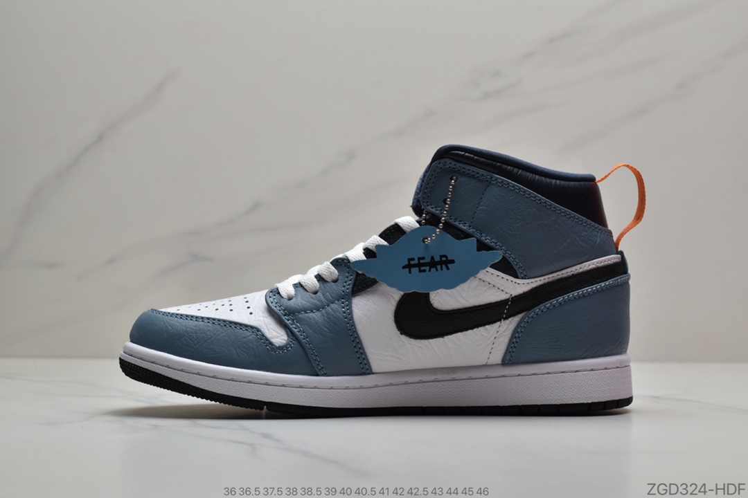 290 公司级  Air Jordan 1 Retro High OG “Pine Green”黑绿脚趾 货号: 555088-302