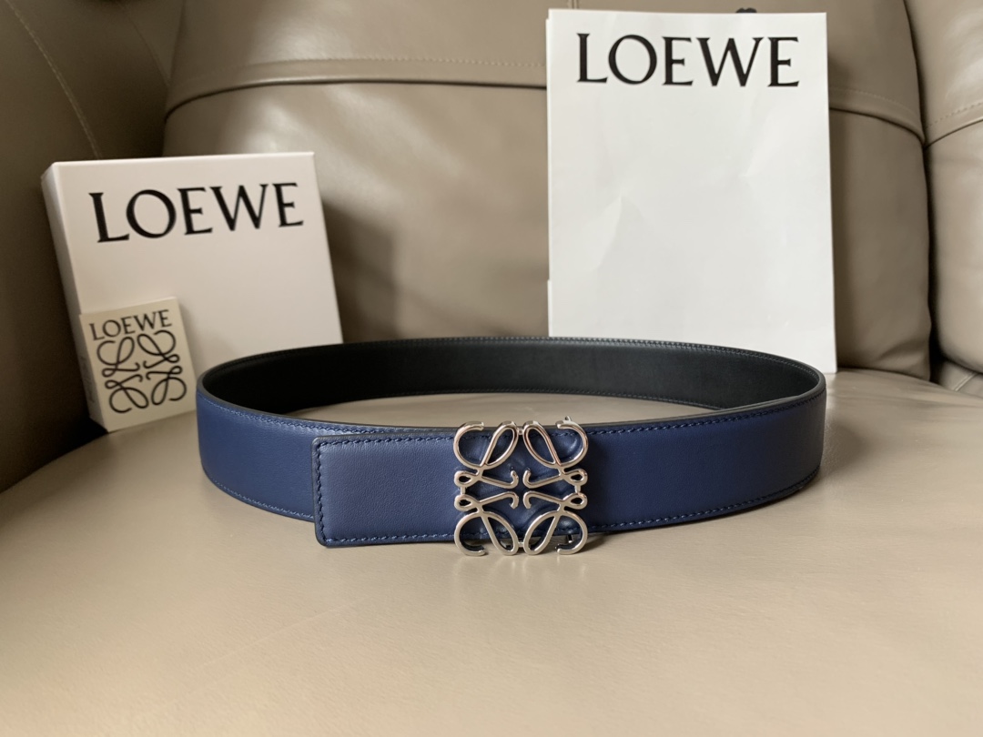 LOEWE（罗意威）专柜同款 Anagrm腰带 男女通用 双面头层原版牛皮 一面海军蓝色一面黑色(可双面