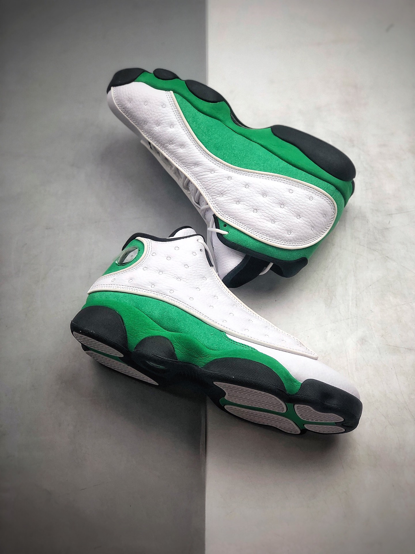500  AJ13 雷阿伦/Air Jordan 13 “Lucky Green”乔丹13代乔13篮球鞋  货号： DB6537-113