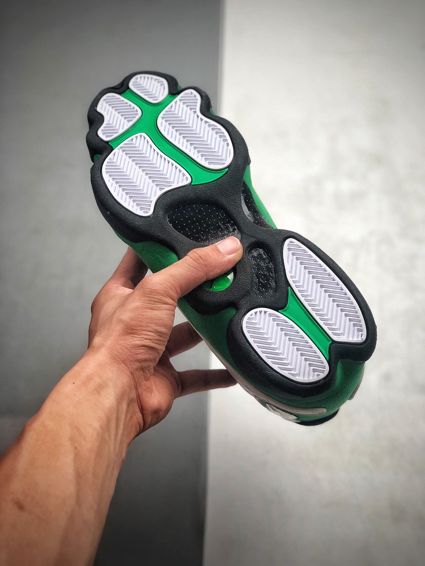 500  AJ13 雷阿伦/Air Jordan 13 “Lucky Green”乔丹13代乔13篮球鞋  货号： DB6537-113