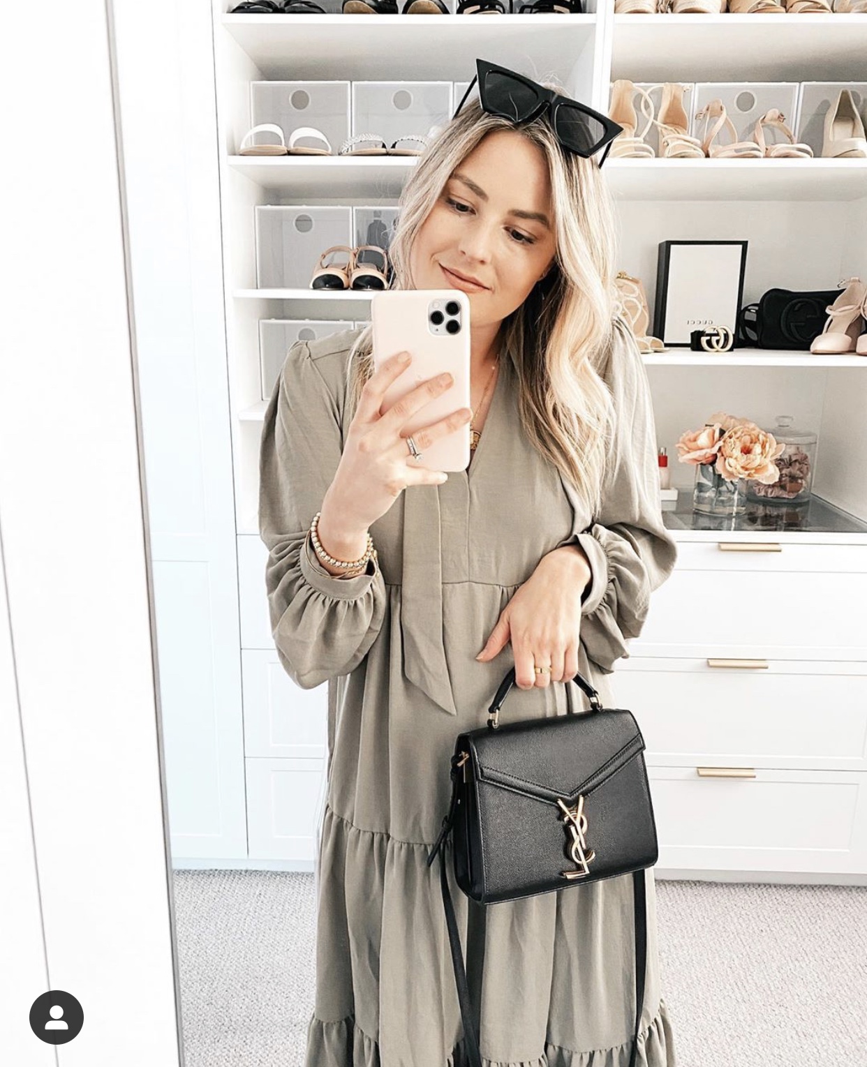 YSL 𝐂𝐚𝐬𝐬𝐚𝐧𝐝𝐫𝐚 Mini 20CM 鱼子酱纹手拎包 602716黑色/金扣