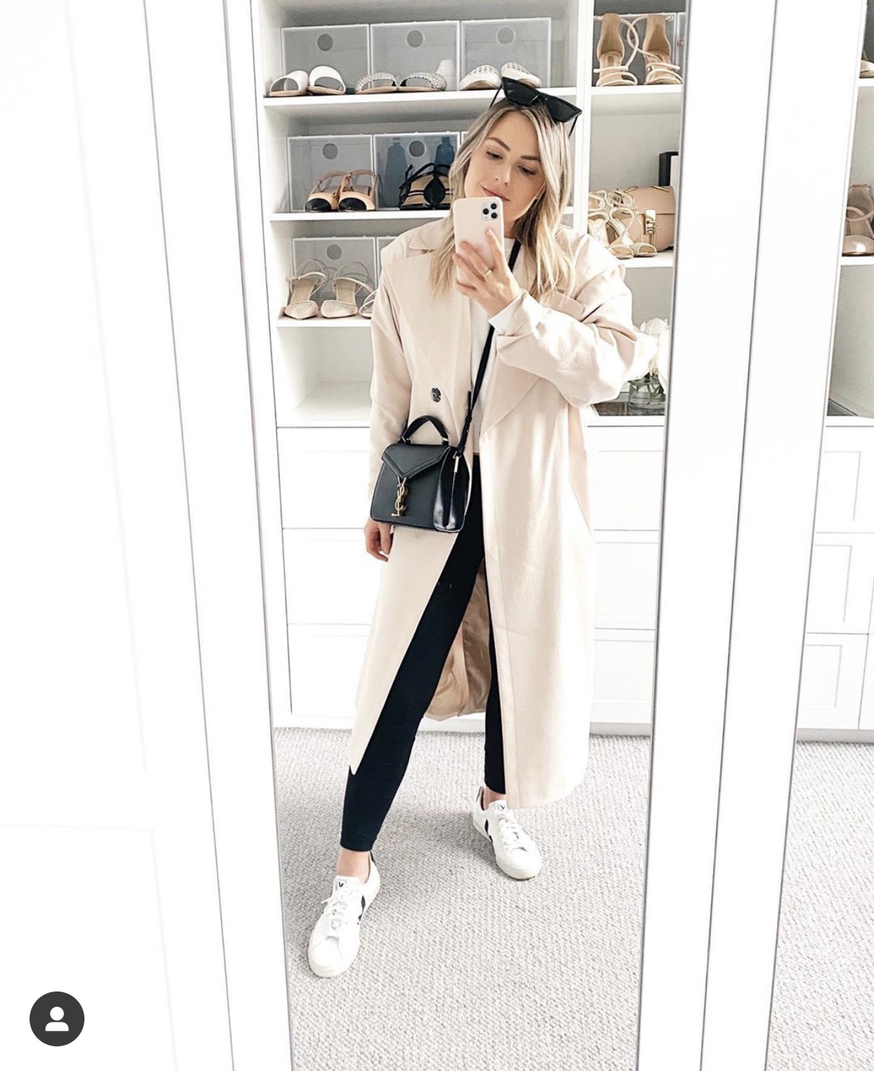 YSL 𝐂𝐚𝐬𝐬𝐚𝐧𝐝𝐫𝐚 Mini 20CM 鱼子酱纹手拎包 602716黑色/金扣