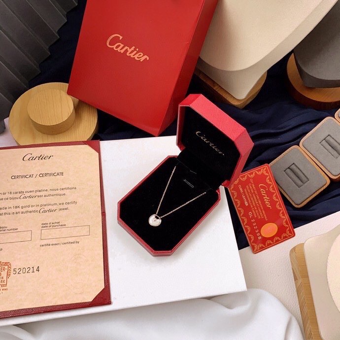 NO:102490,Cartier amulet necklace, natural white fritillary inlay, meaning peace and joy, Cartier necklace, cartier, necklace19860909卡地亚护身符项链,天然白贝母镶嵌,寓意平安喜乐,卡地亚项链,cartier,necklace,Jewelry