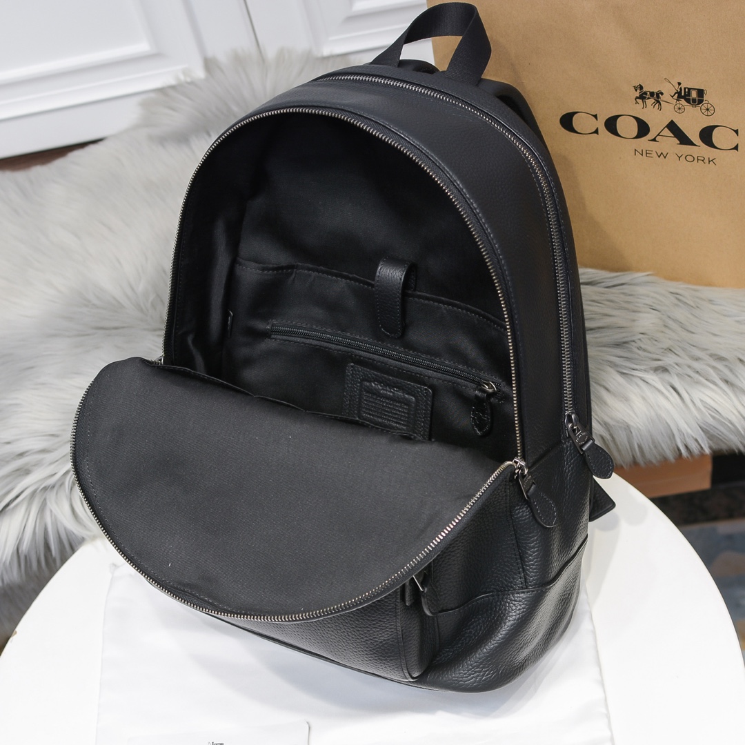 Coach 男士真皮双肩包23247 出行 简约 感超前 头层牛皮制作 非常有质感一秒变男神