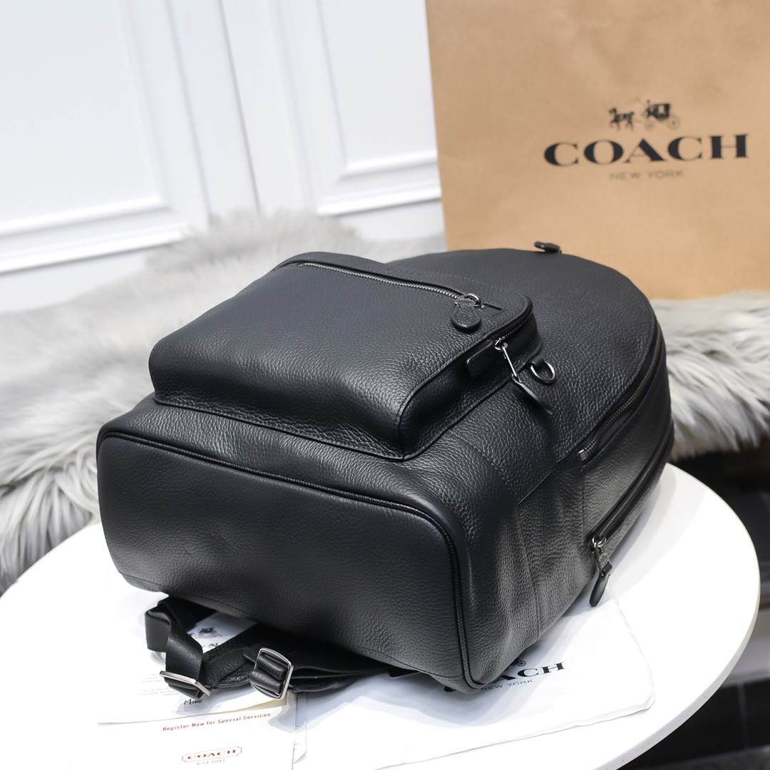 Coach 男士真皮双肩包23247 出行 简约 感超前 头层牛皮制作 非常有质感一秒变男神