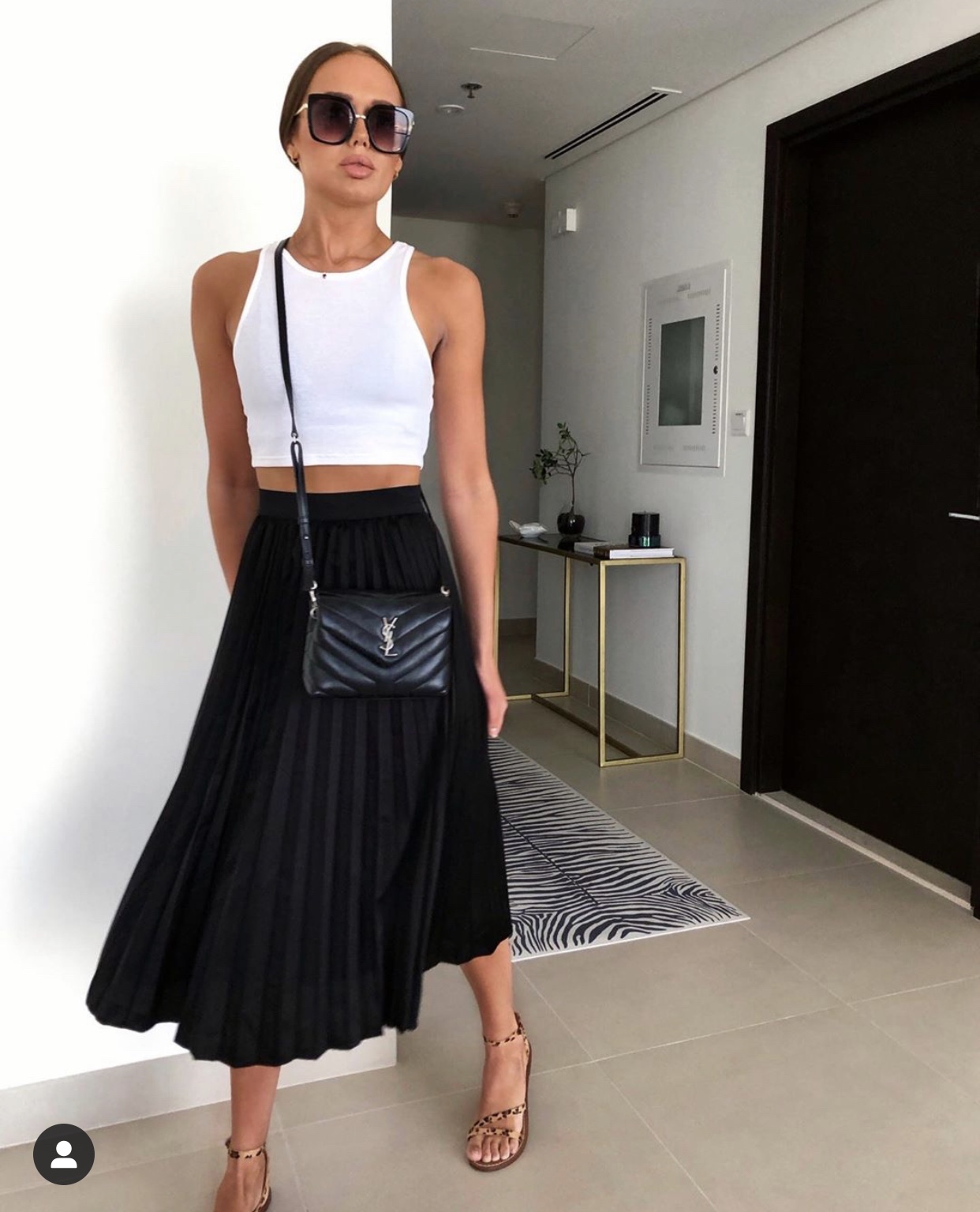 YSL LouLou 20CM 迷你斜挎包 467072黑色/银扣