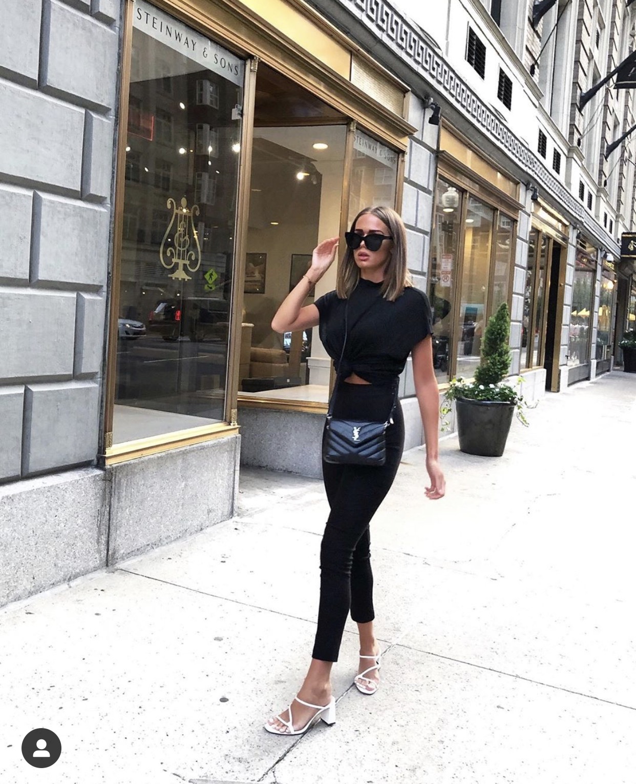 YSL LouLou 20CM 迷你斜挎包 467072黑色/银扣