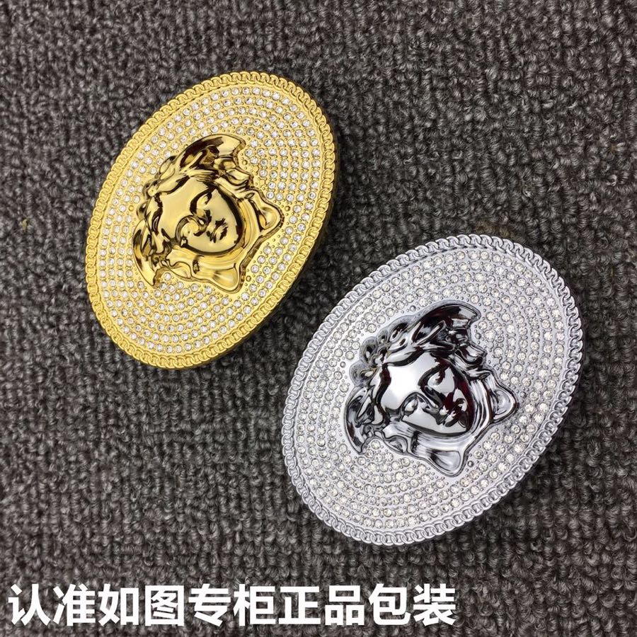 品牌VERSACE.范思哲️镶钻型号