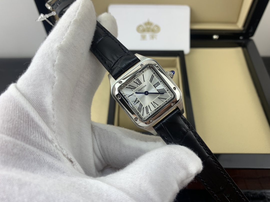 Cartier 皇家 卡地亚山度士超薄女表