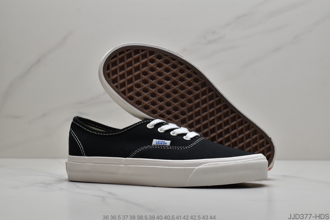 130 万斯Vans VAULT OG Authentic LX 万斯经典帆布