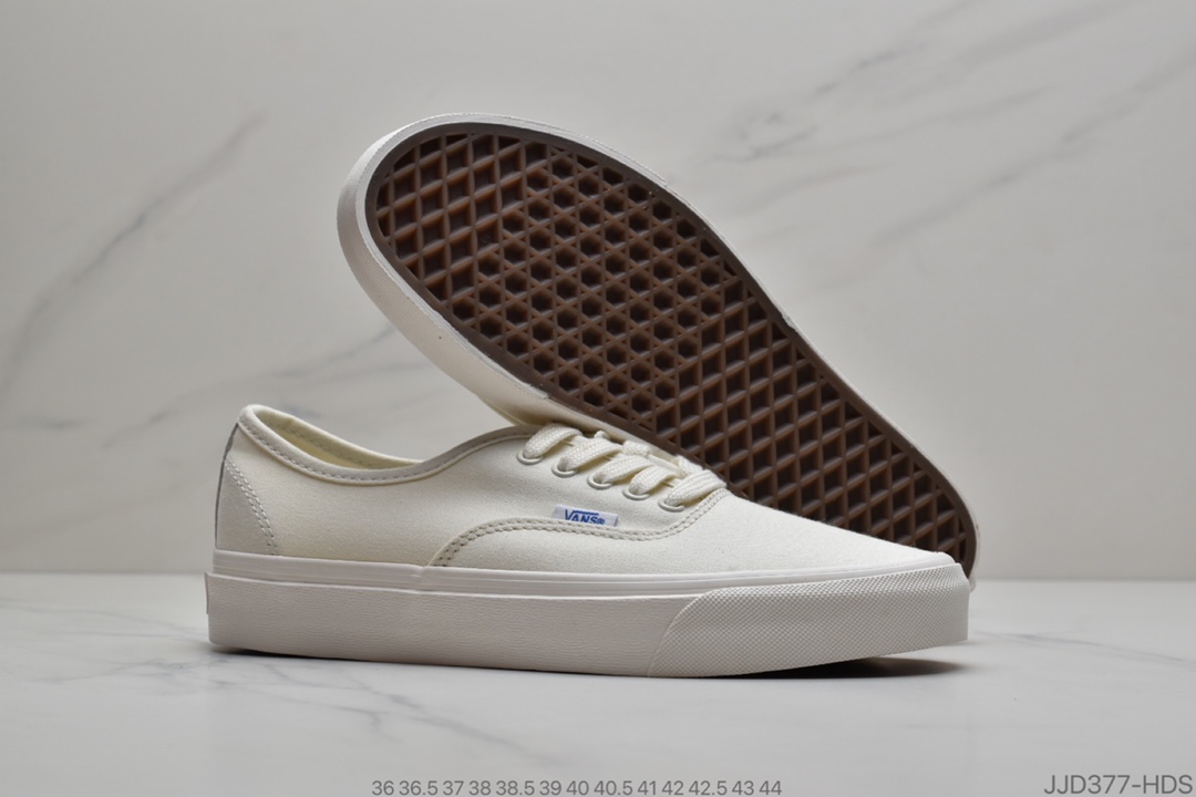 130 万斯Vans VAULT OG Authentic LX 万斯经典帆布