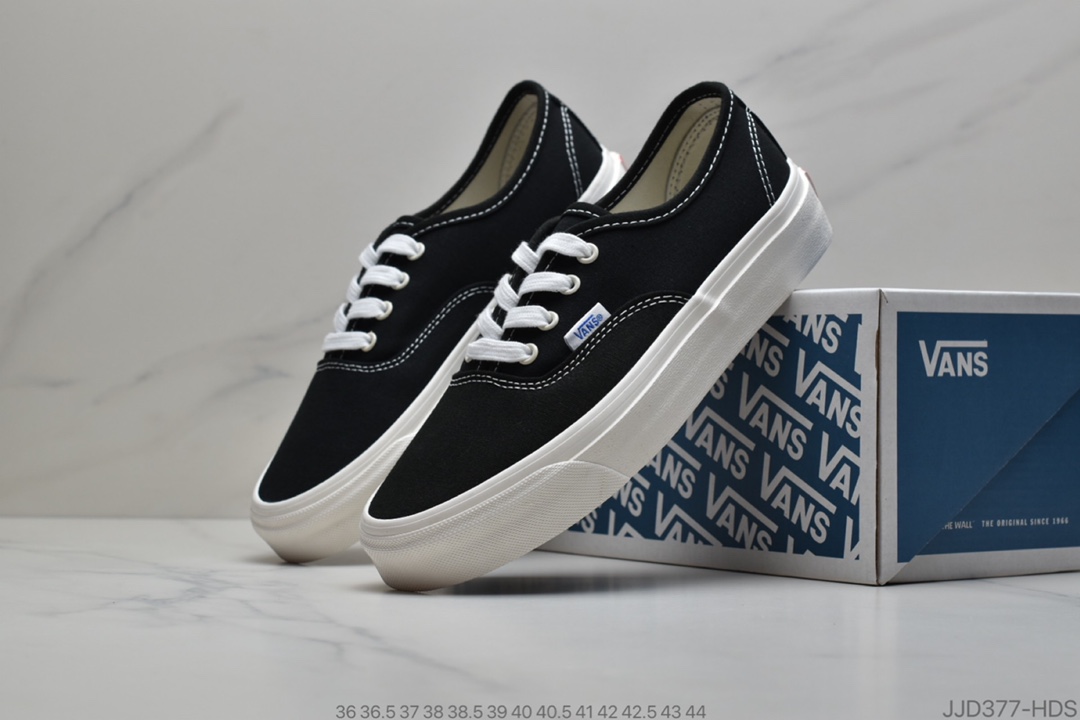 130 万斯Vans VAULT OG Authentic LX 万斯经典帆布