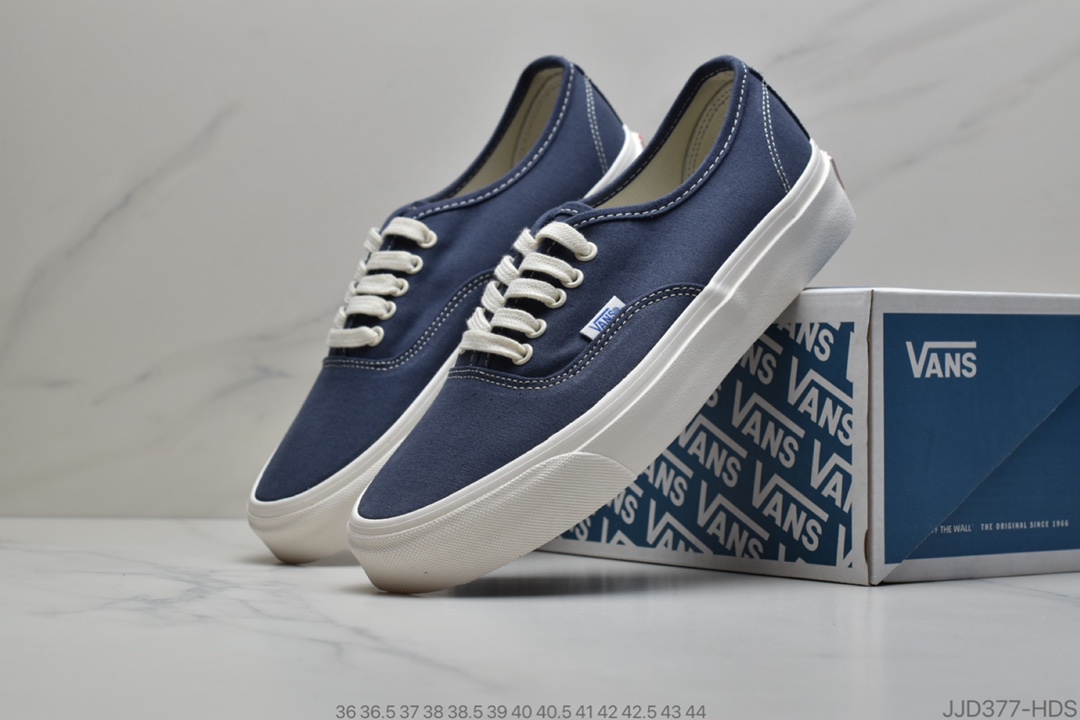 130 万斯Vans VAULT OG Authentic LX 万斯经典帆布