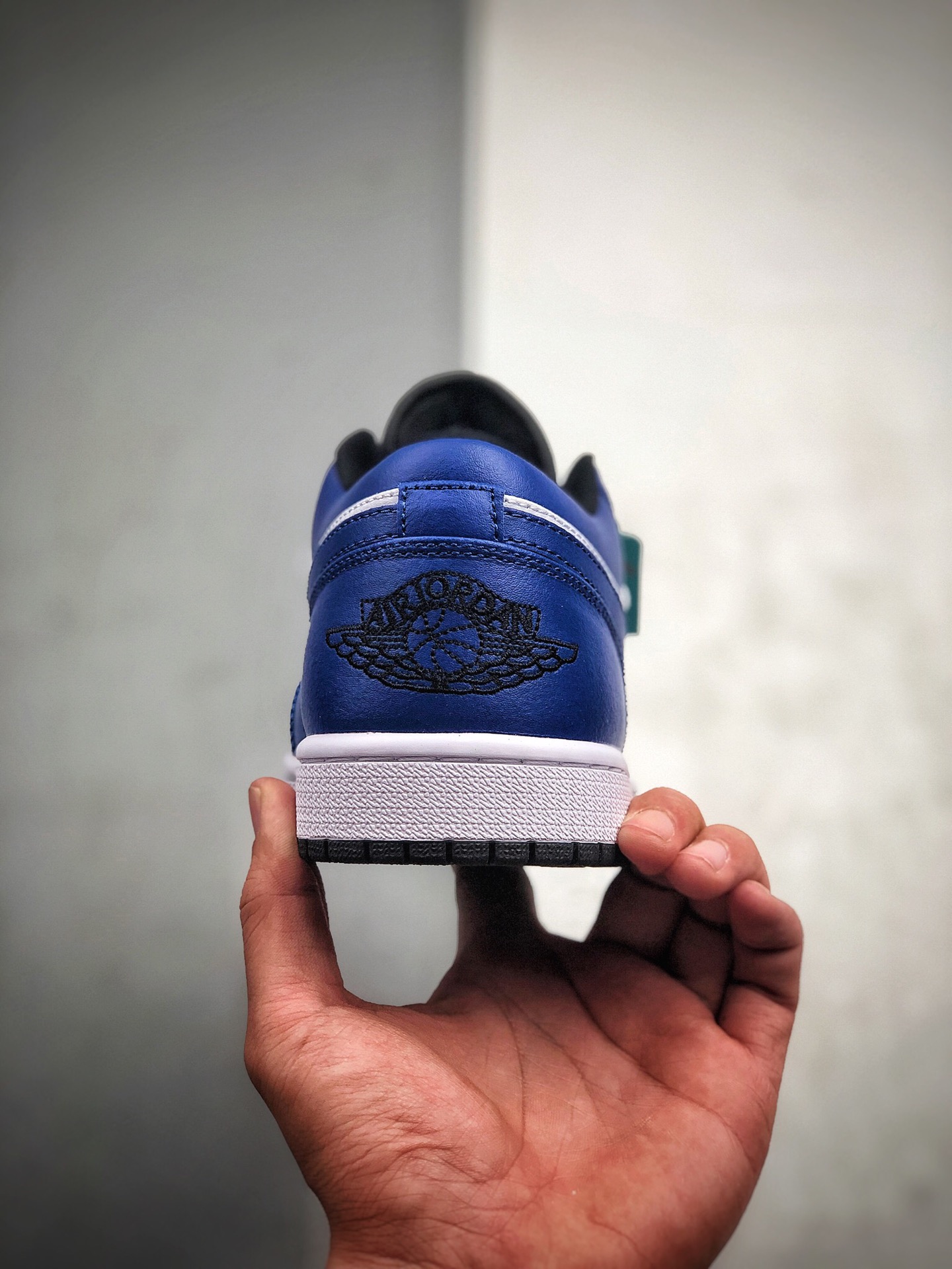 200  公司级头层 耐克 Nike Air Jordan 1 Low 白蓝闪电 AJ1 乔1 低帮潮流缓震运动休闲板鞋553558-124