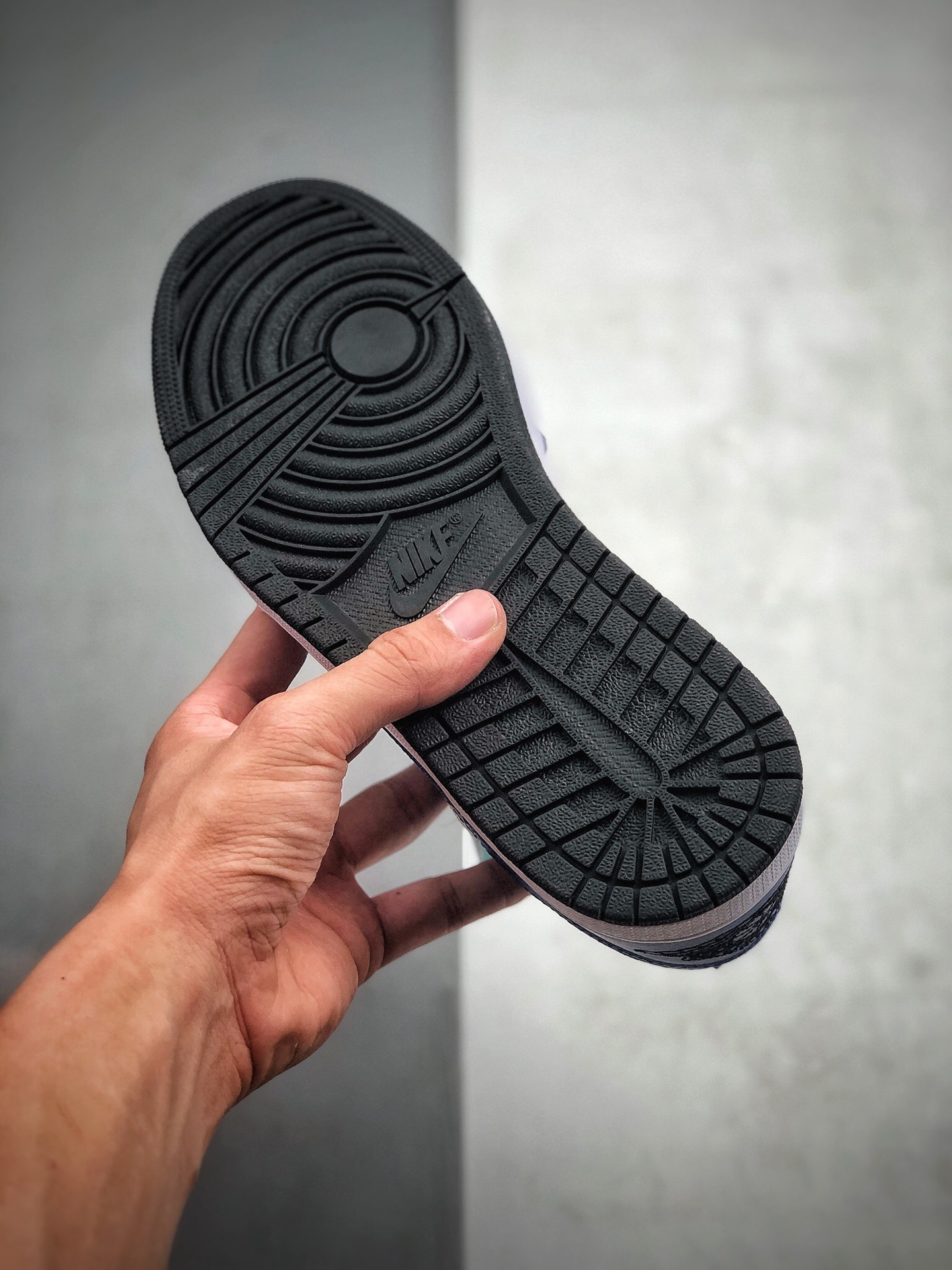 200  公司级头层 耐克 Nike Air Jordan 1 Low 白蓝闪电 AJ1 乔1 低帮潮流缓震运动休闲板鞋553558-124