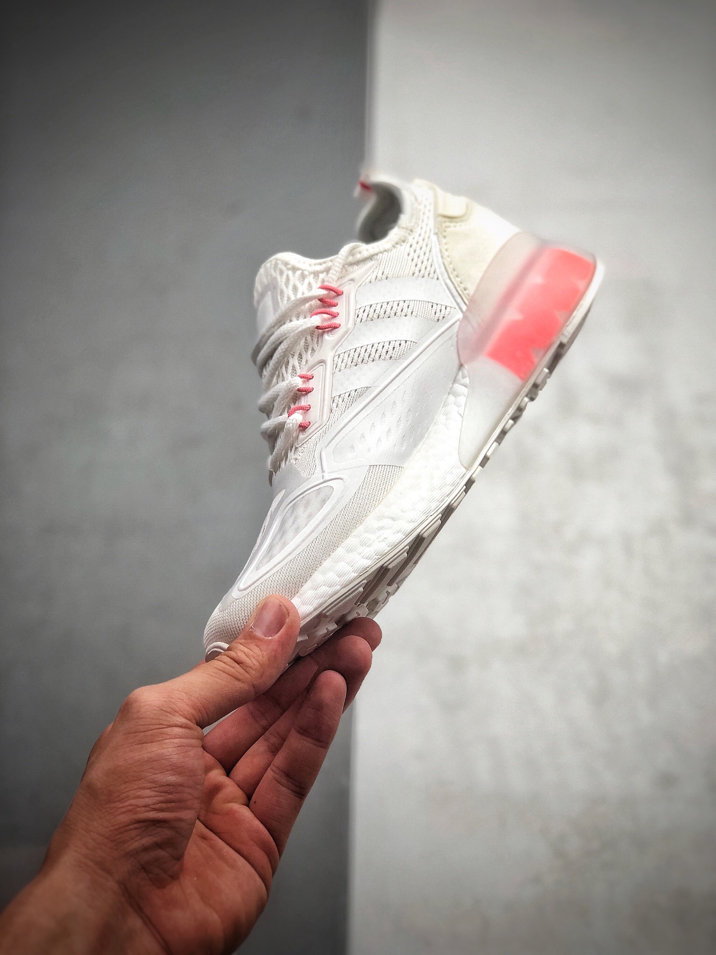 190  Adidas ZX 2K 易烊千玺代言款 爆米花中底跑鞋 货号：FV8983